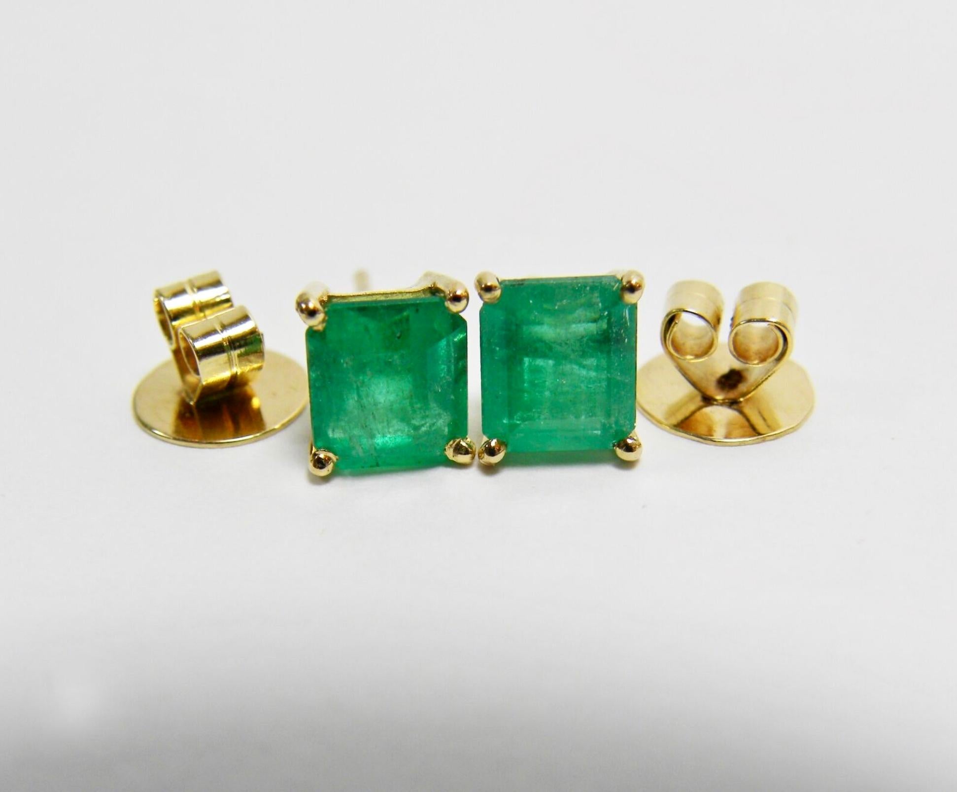 2.10 Carat Natural Colombian Emerald Stud Earrings 18K Yellow Gold
Primary Stones: 100% Natural Colombian Emerald
Shape or Cut : Emerald Cut
Average Color/Clarity : Medium Intense Green/ Clarity: SI
Total Weight Emeralds: 2.10 Carat
Style: Studs/