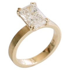 2.1 Carat Radiant Statement  White Gold Effortless Elegance  Diamond Ring