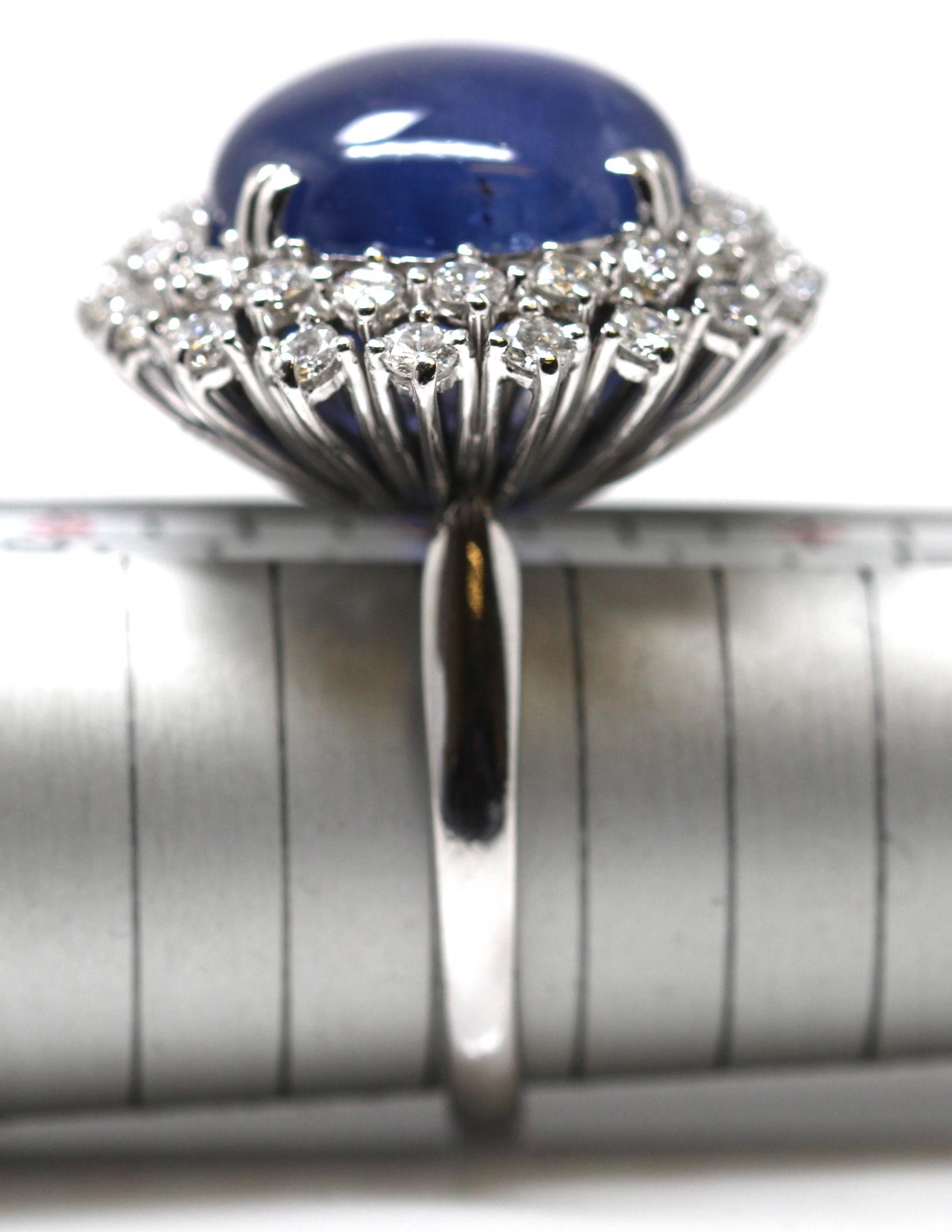 21 Carat Vintage Star Sapphire and Diamond Cluster White Gold Cocktail Ring For Sale 9