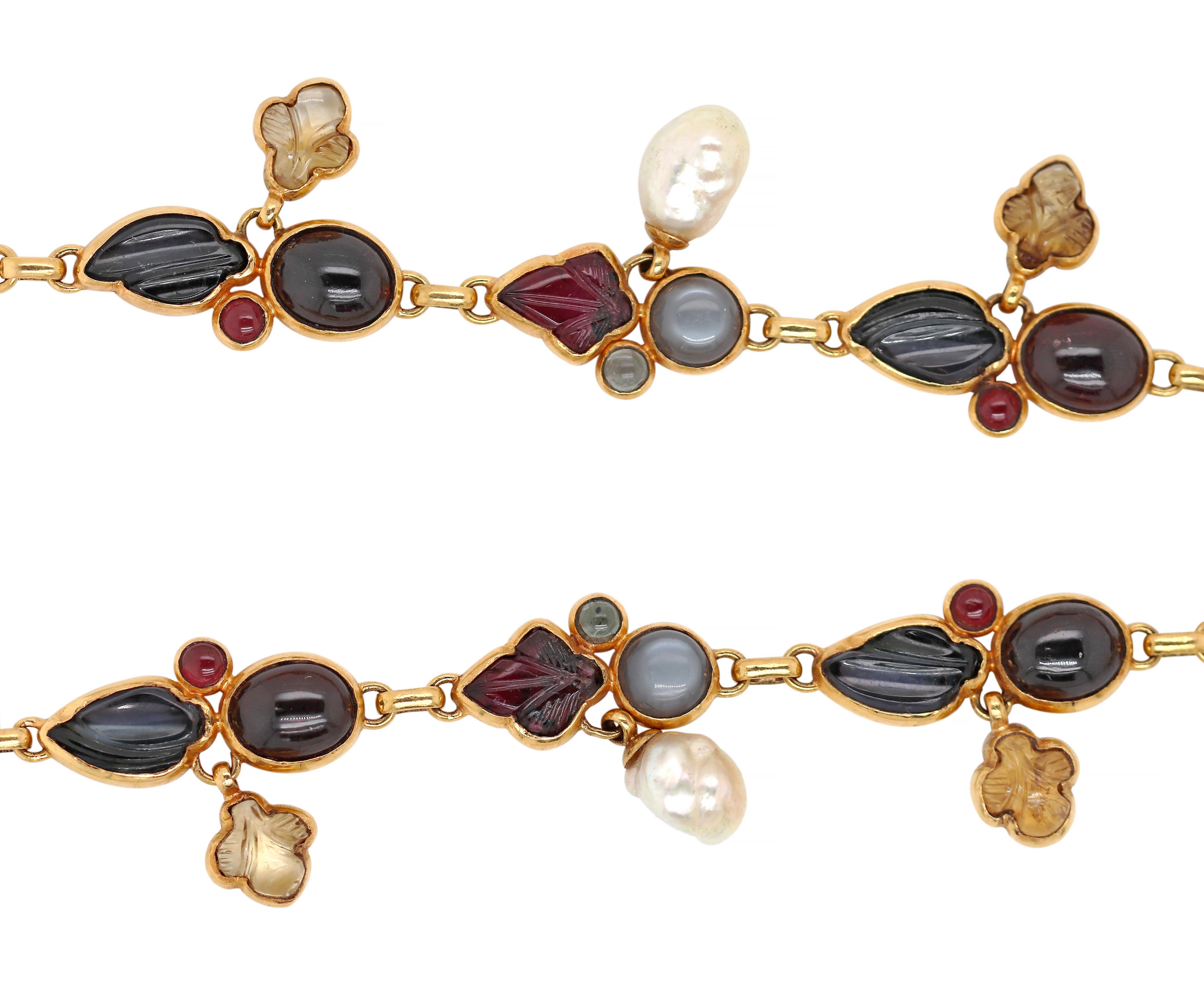 21 Karat Gelbgold Multi-Color Edelstein und Perle Tropfen Halskette (Retro) im Angebot
