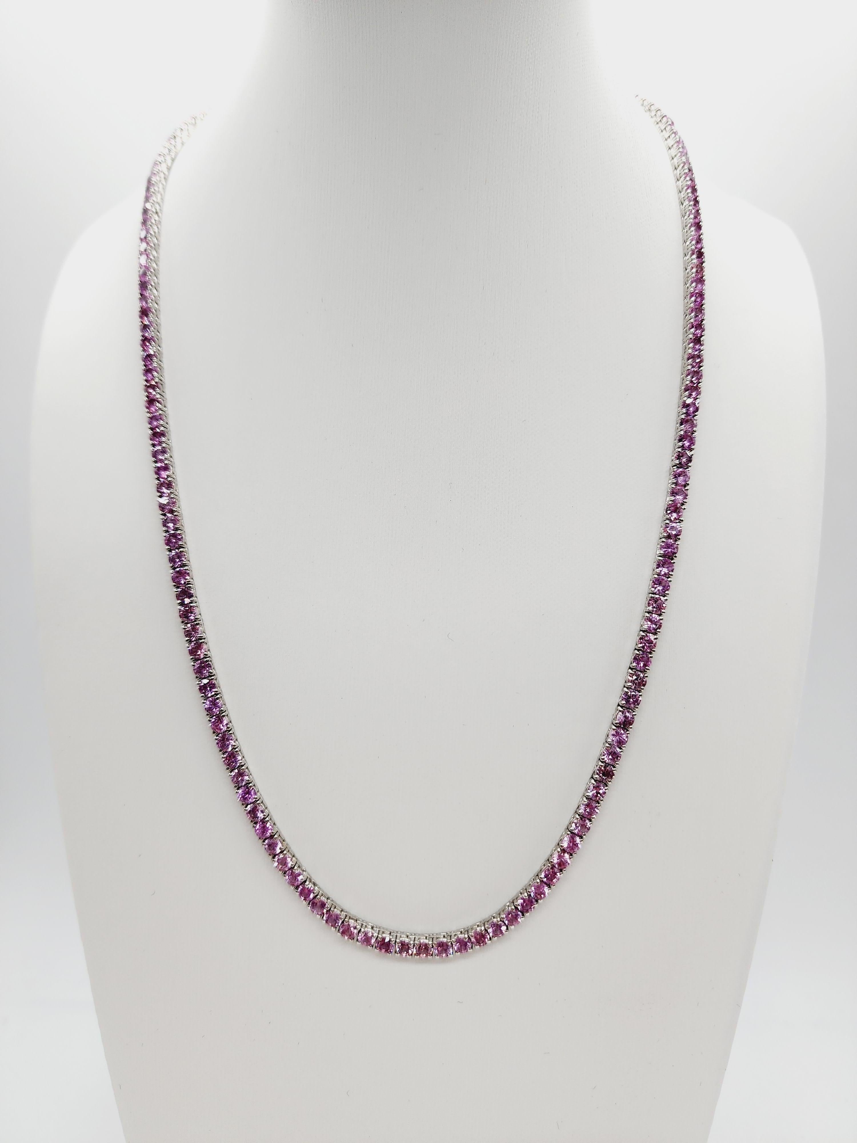 21 CARATS NATURAL PINK SAPPHIRE TENNIS NECKLACE WHITE GOLD 14K
20 INCH. 3.2MM WIDE.

All sapphire are natural, not treated.