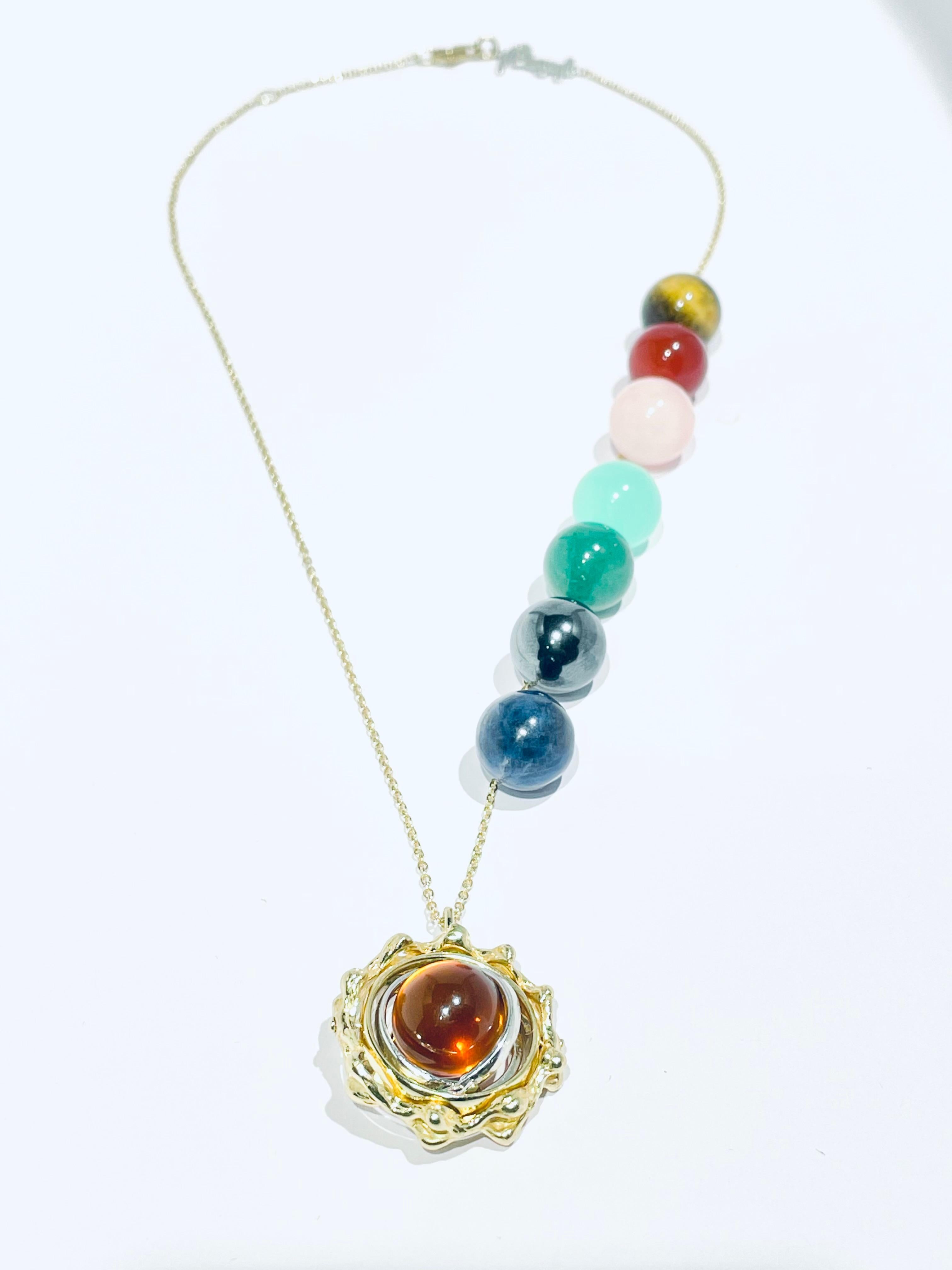 18k Gold Made in Italy Hematite Changeable Gem Revolving Loops Essence Necklace In New Condition For Sale In Milan, IT