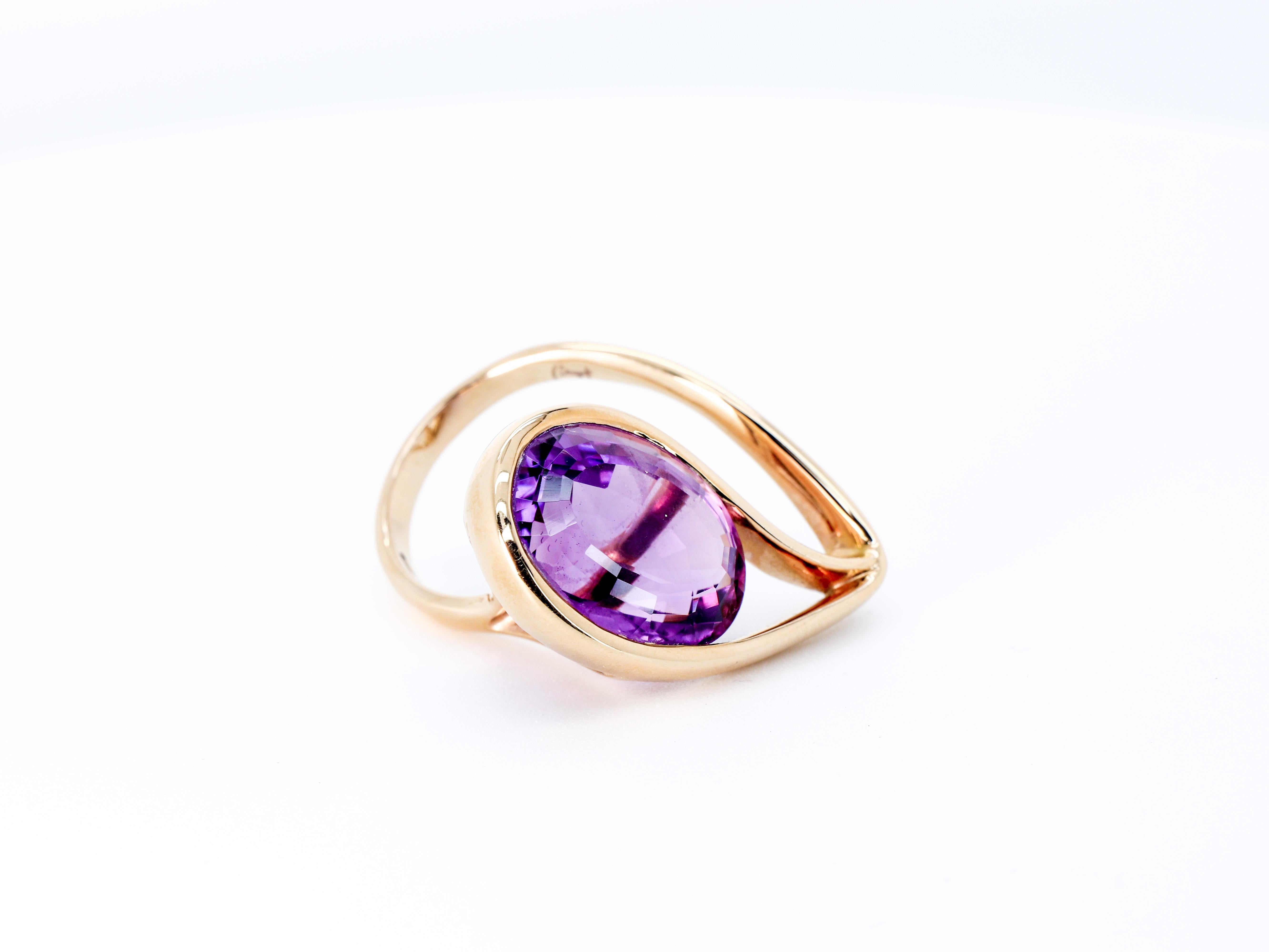 For Sale:  18Kt Rose Gold Made in Italy Amethyst Innovatevely Worn Cosmic Cocktail Ring 6