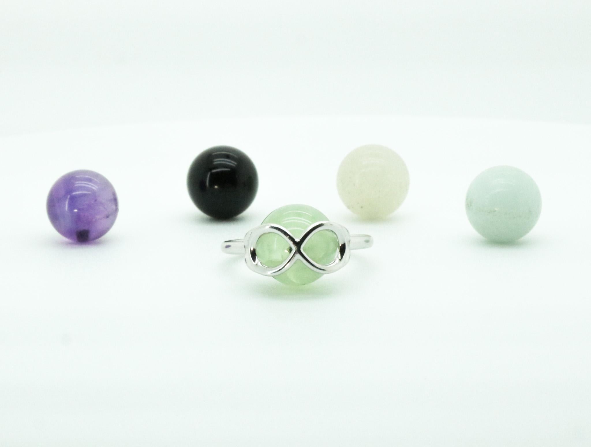 Ball Cut White Jade Infinity Symbol Interchangeable Gems 18K White Gold Cocktail Ring For Sale