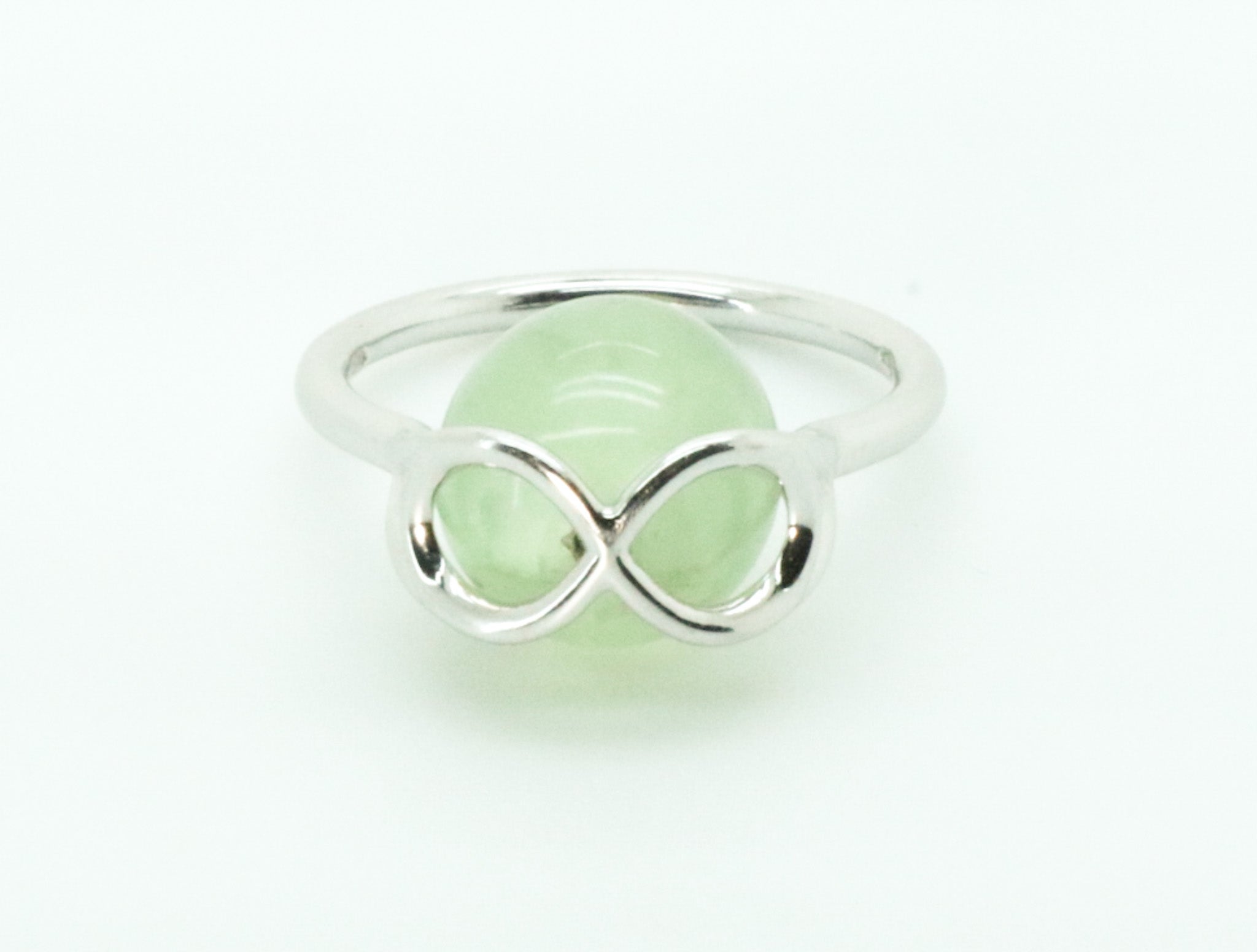 Women's or Men's White Jade Infinity Symbol Interchangeable Gems 18K White Gold Cocktail Ring For Sale