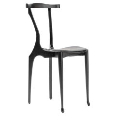 Chaise Gaulinetta noire du 21ème siècle en frêne laqué à pores ouverts avec finition noire