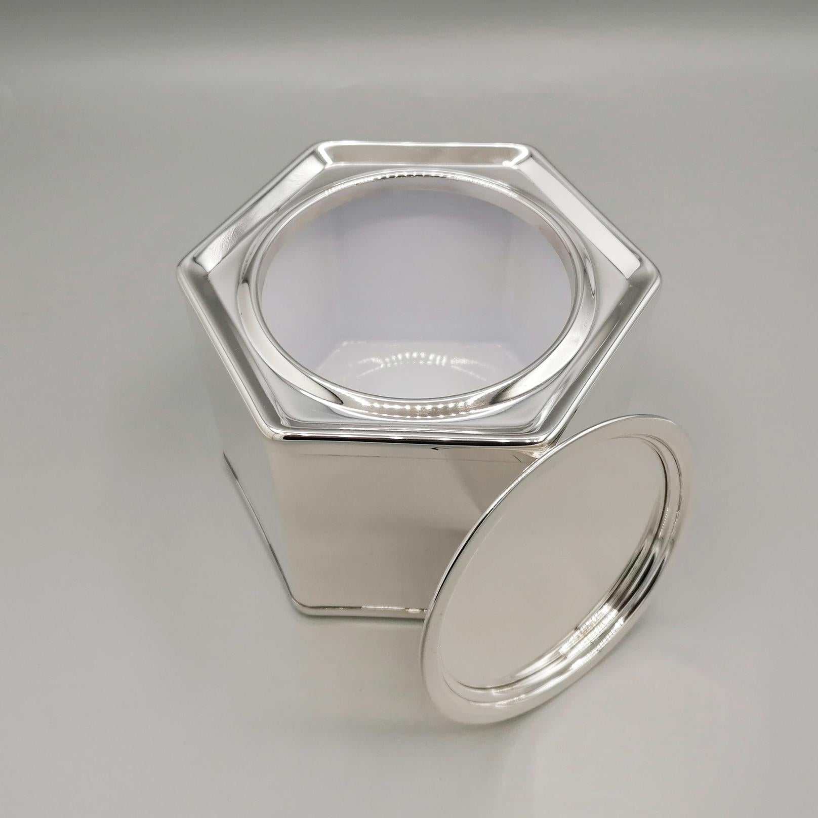Contemporain boîte à thé/bonbonnière hexagonale en argent sterling italien du 21e siècle en vente
