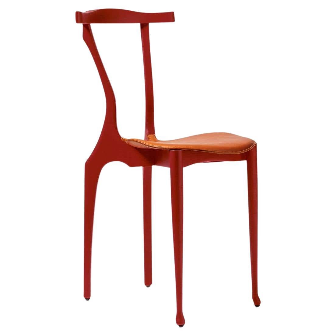 Chaise Gaulinetta rouge du 21ème siècle en frêne laqué à pores ouverts, finition rouge en vente