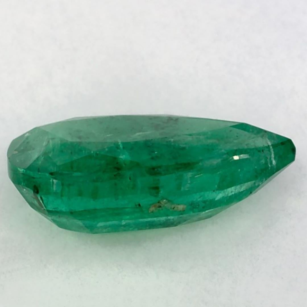 2.1 Karat Smaragd Birne Loser Edelstein im Zustand „Neu“ im Angebot in Fort Lee, NJ
