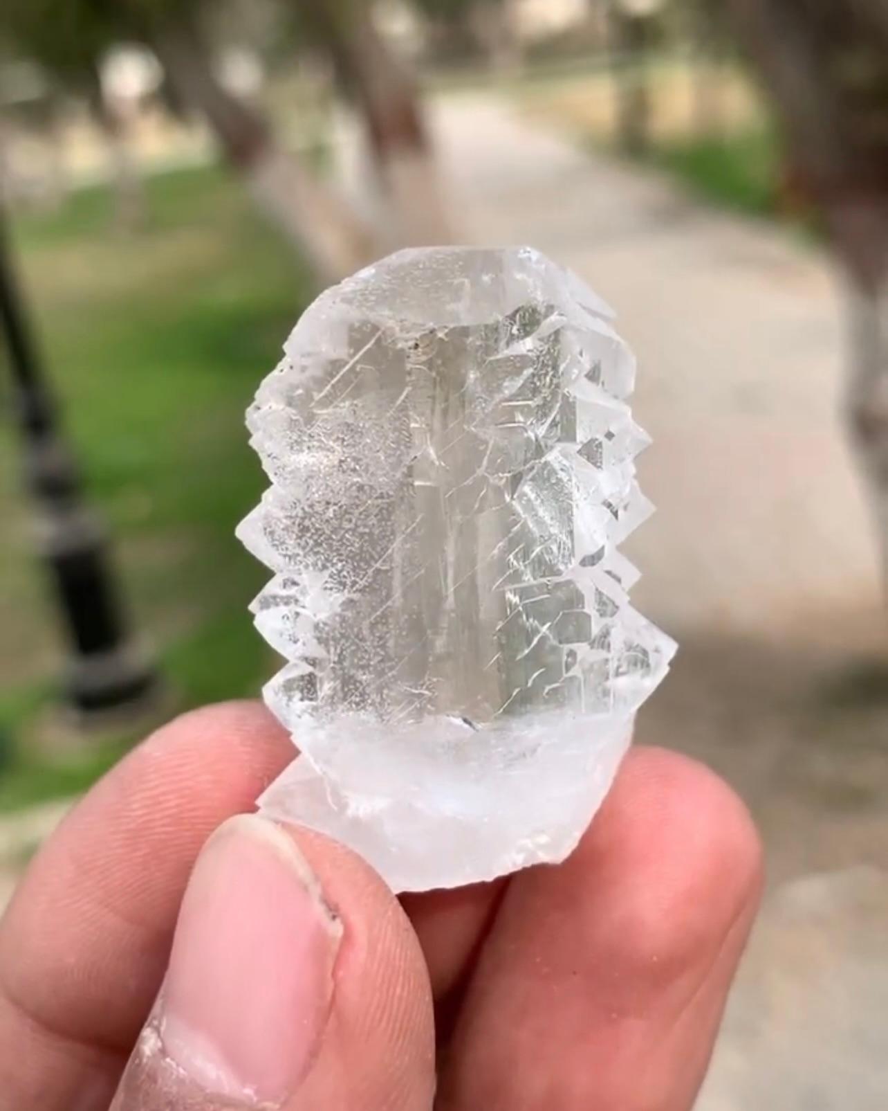 Product Information:

Specimen Type: Gwindel Quartz
Weight: 21 grams
Dimensions: H: 4 x W: 2.8 x D: 1.3 cm
Origin: Loi Shilman, Warsaak, KPK Province, Pakistan
Treatment: None

Description:

A Double-Terminated Gwindel Quartz Crystal from Pakistan