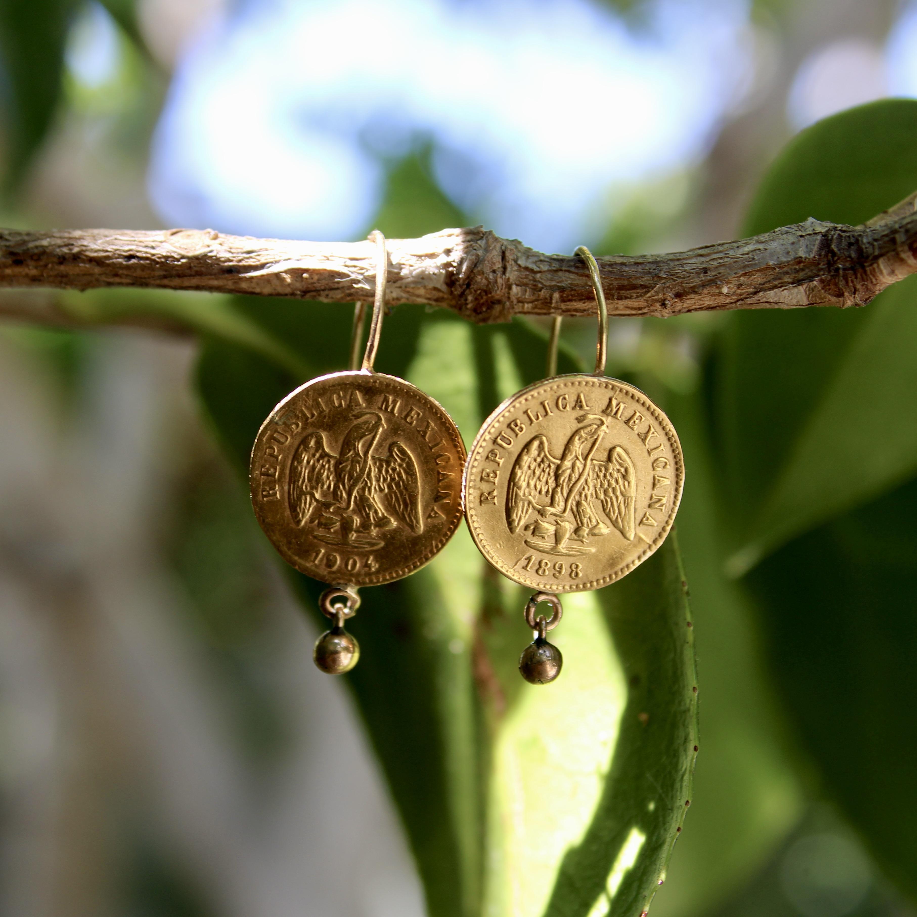 21 Karat Gold Mexican Peso Earrings From the Turn of the 20th Century For Sale 2