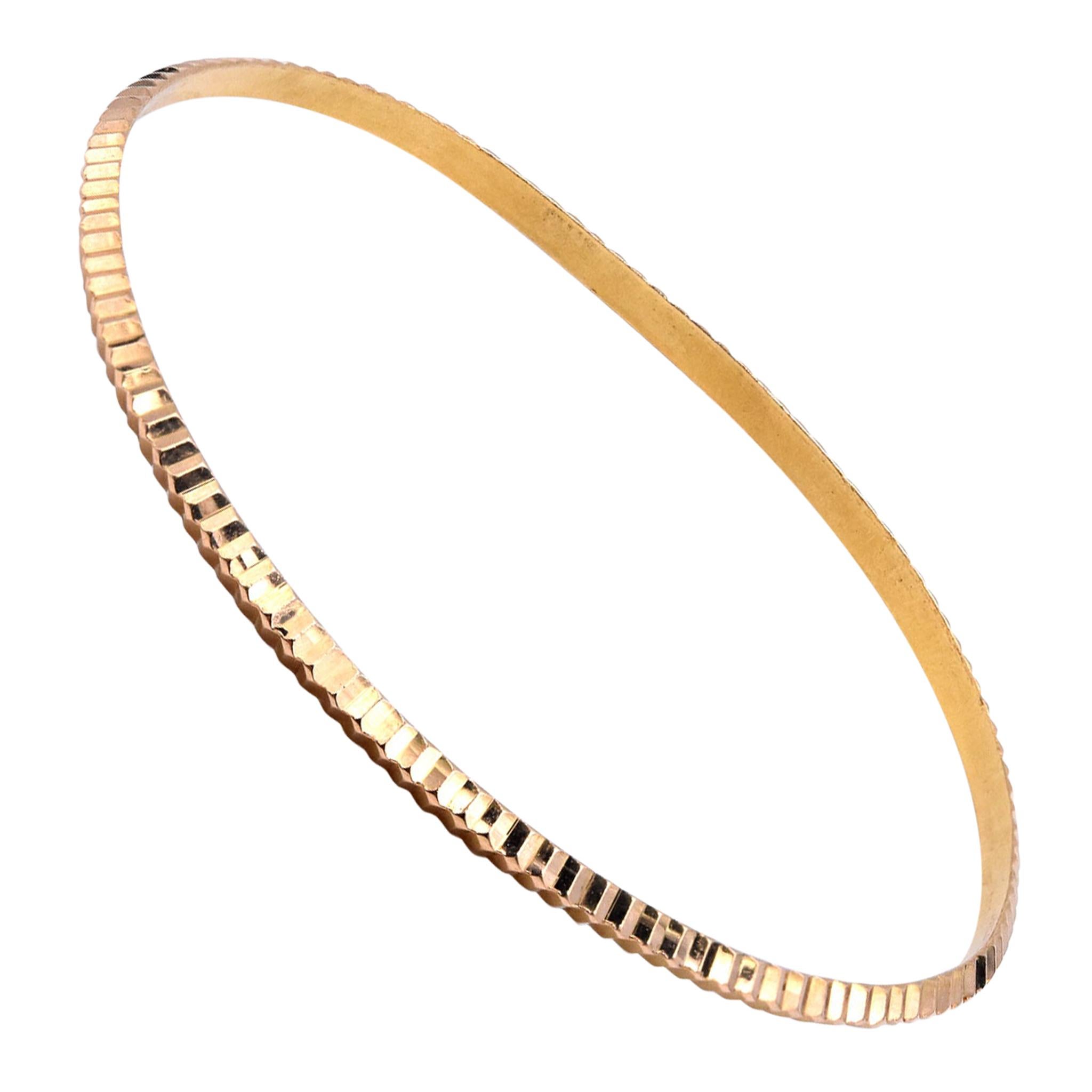 21 Karat Yellow Gold Fluted Bangle Bracelet