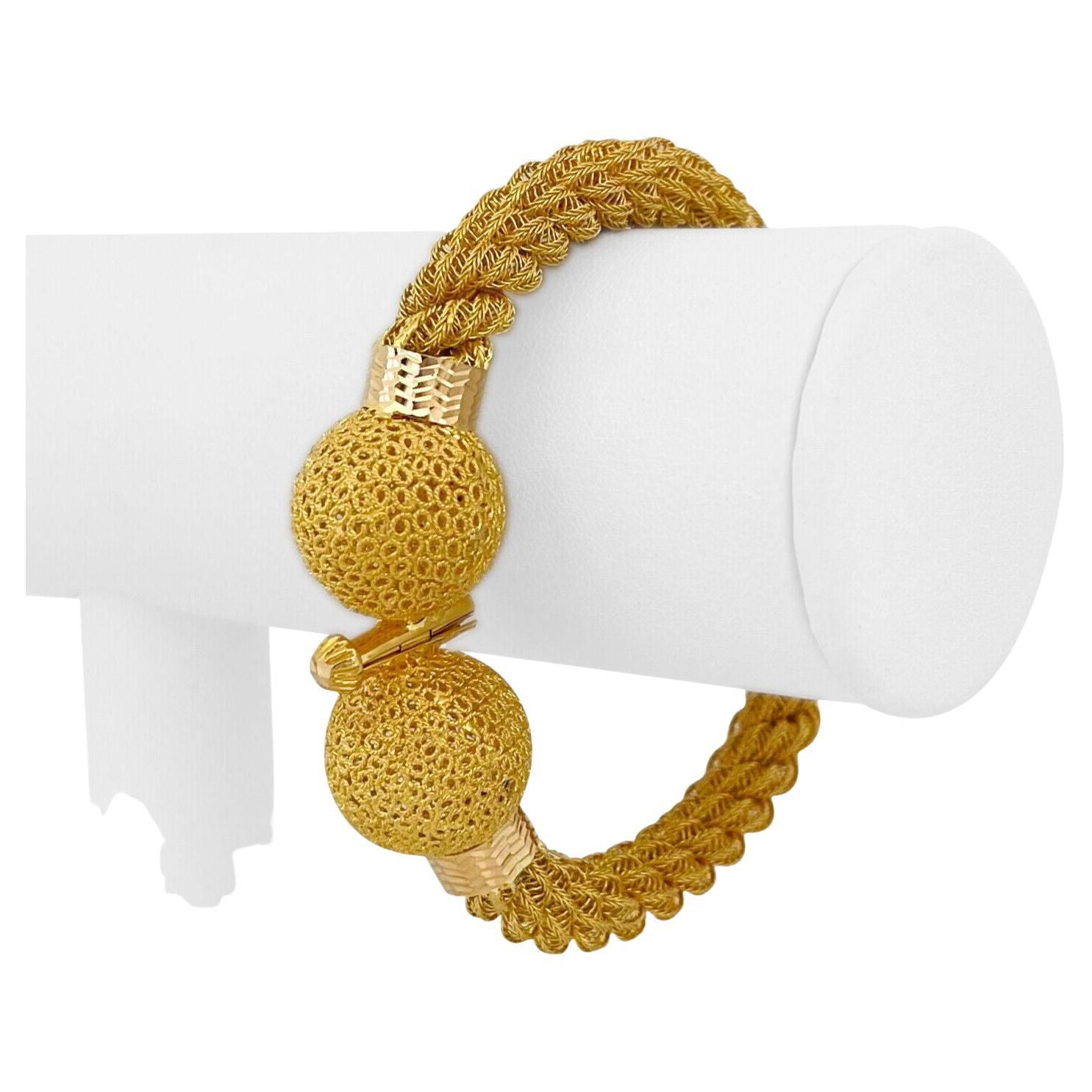 21 Karat Yellow Gold Ladies Fancy Spiral Twisted Ball Bangle Bracelet For Sale