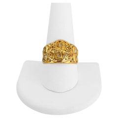 21 Karat Yellow Gold Ladies Intricate Filigree Fancy Ring