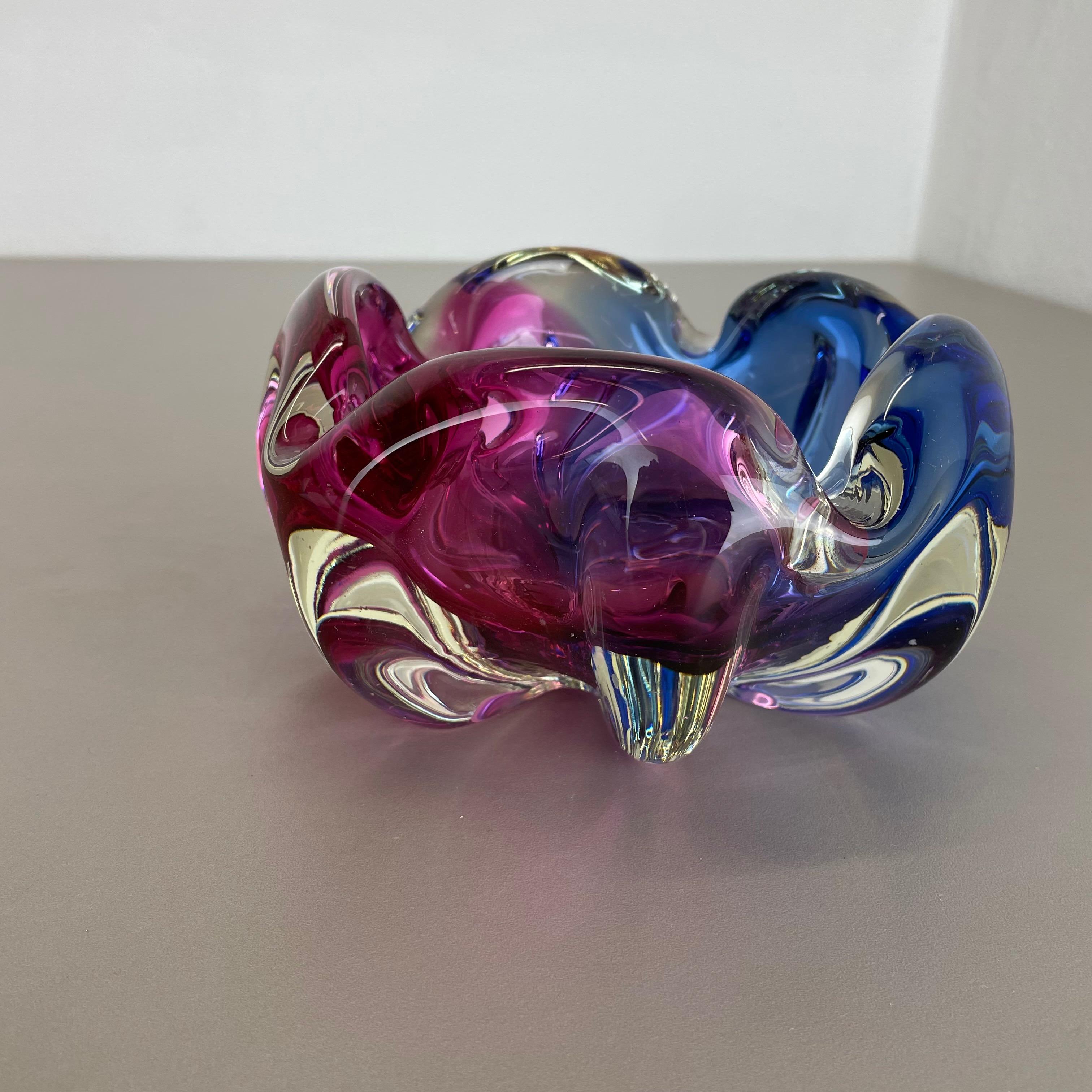 2, 1 kg Pink-Purple Murano Glass Bowl Element Shell Ashtray Murano, Italy, 1970s For Sale 7