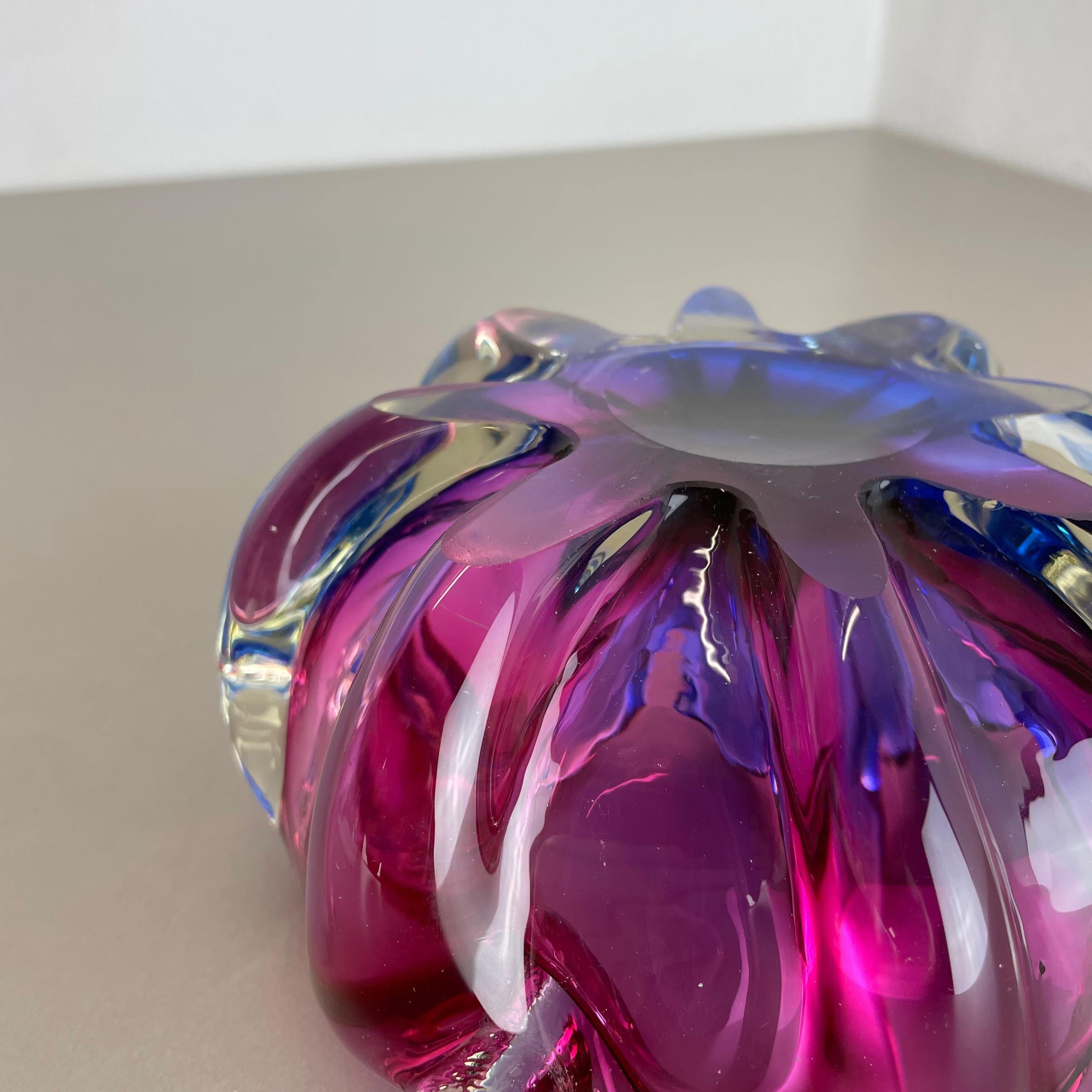 2, 1 kg Pink-Purple Murano Glass Bowl Element Shell Ashtray Murano, Italy, 1970s For Sale 9