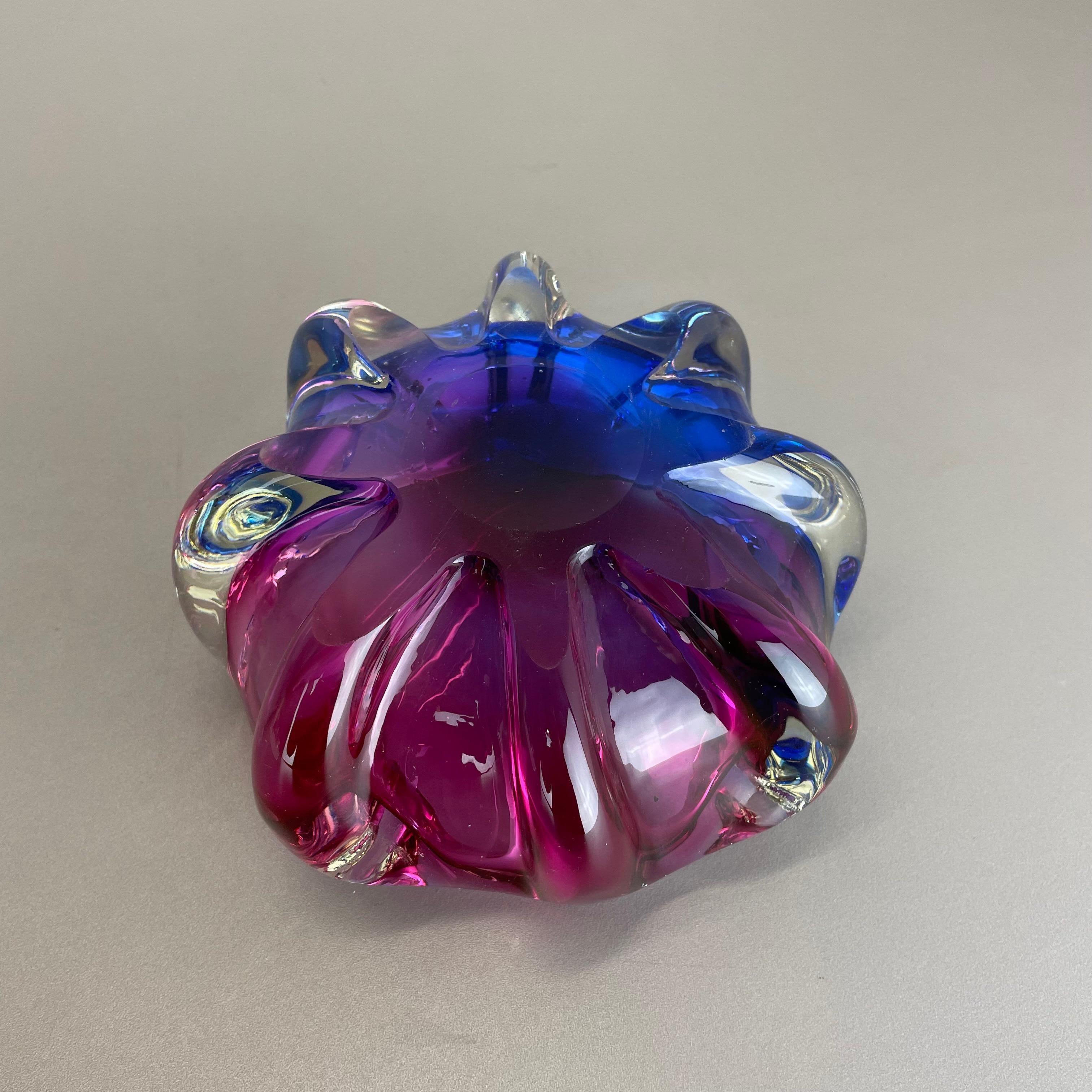 2, 1 kg Pink-Purple Murano Glass Bowl Element Shell Ashtray Murano, Italy, 1970s For Sale 11