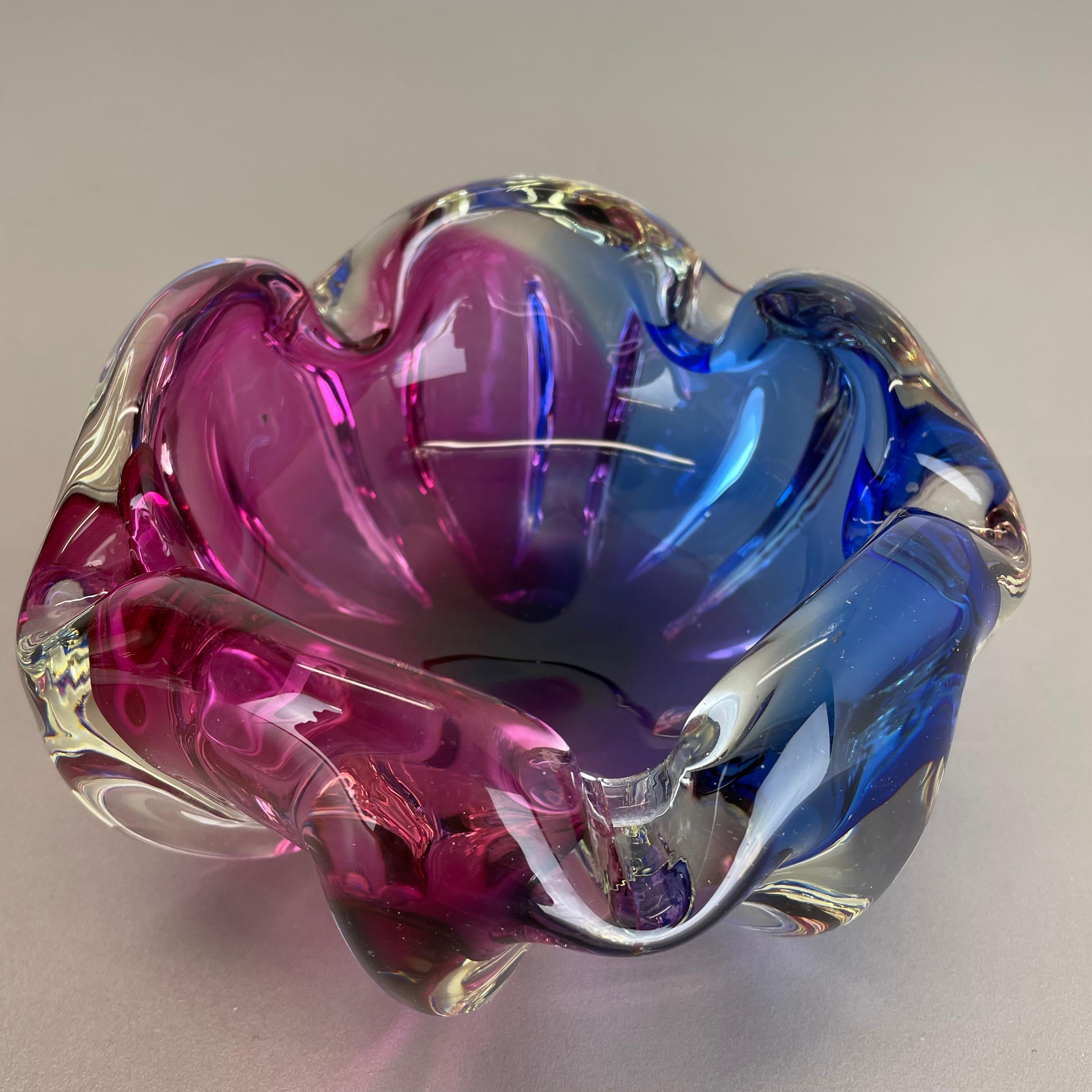 2, 1 kg Pink-Purple Murano Glass Bowl Element Shell Ashtray Murano, Italy, 1970s For Sale 2