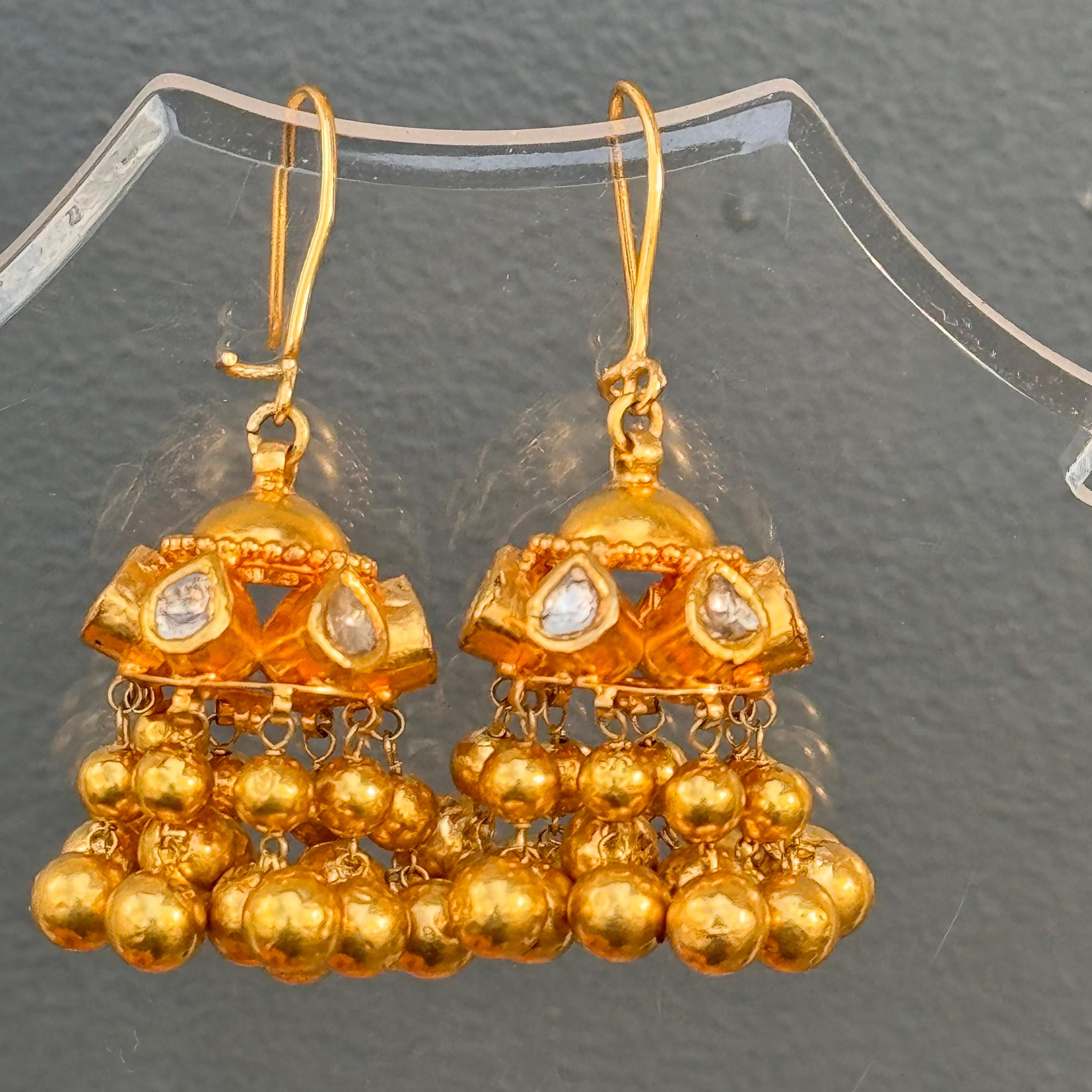 Anglo-indien Or massif 21 kt Diamant  Boucles d'oreilles chandelier  en vente