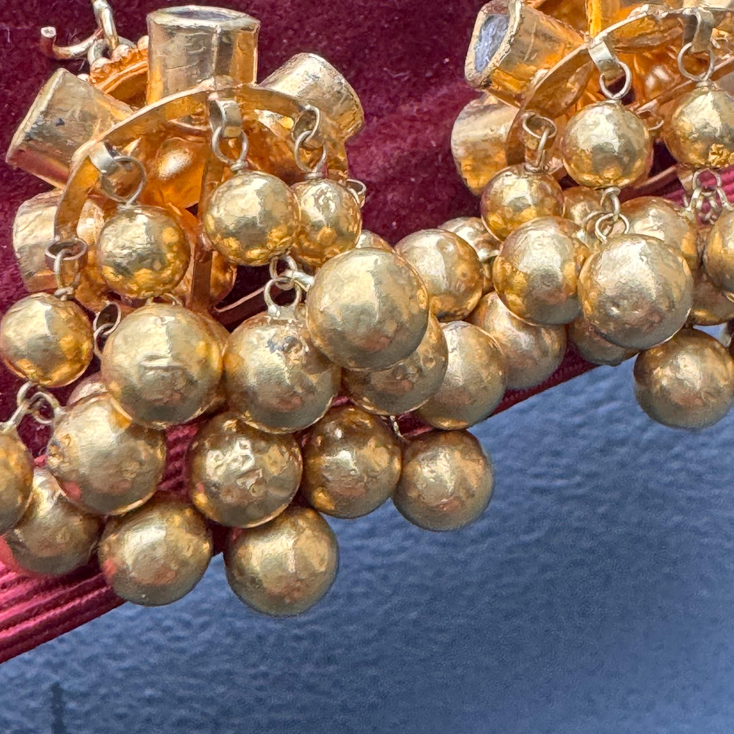 Or massif 21 kt Diamant  Boucles d'oreilles chandelier  Bon état - En vente à Plainsboro, NJ