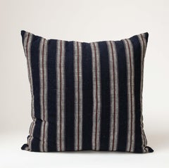 Cuscino a strisce di lino da 21" in blu, rosso, crema e rosa