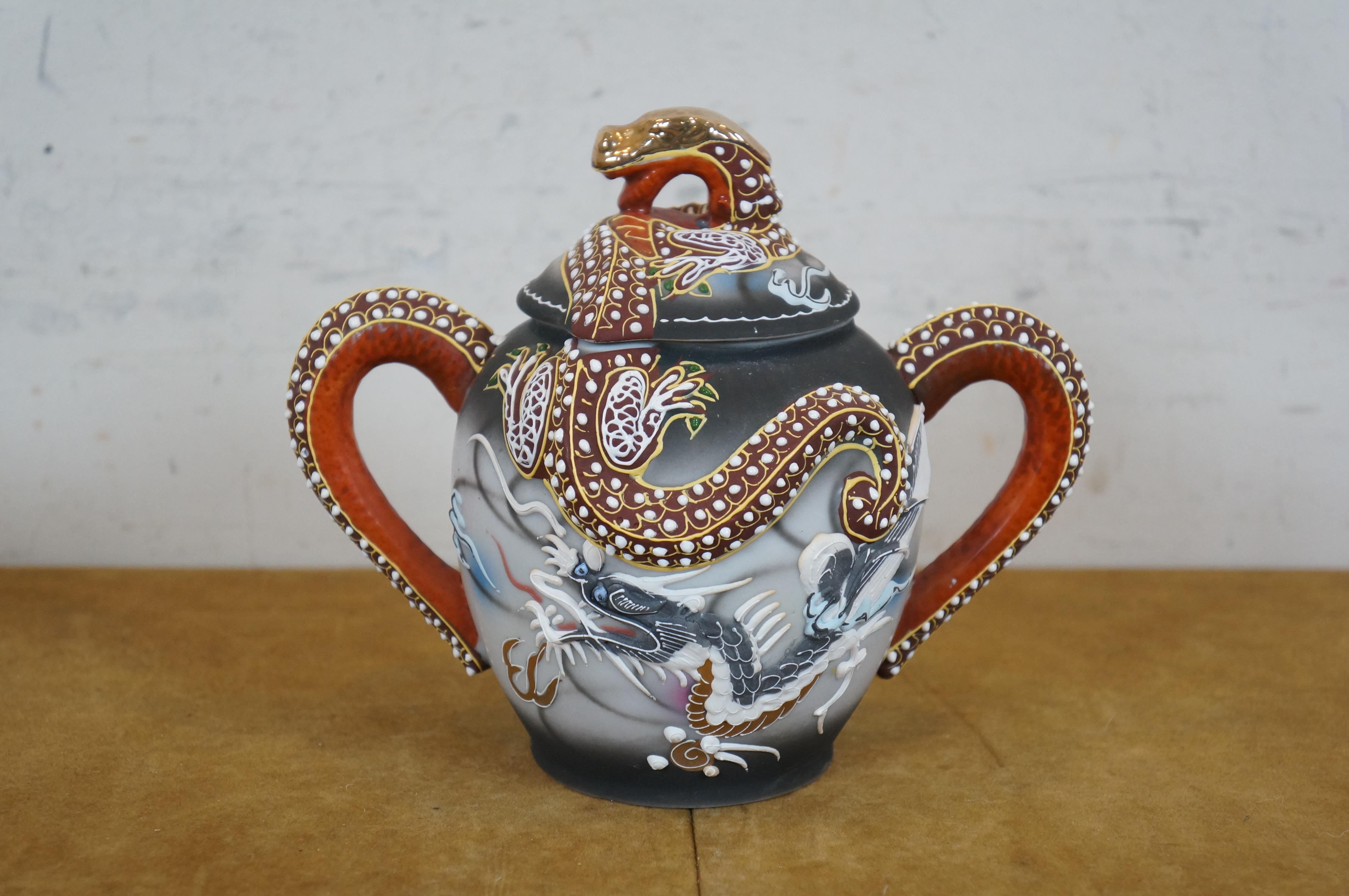 21 Pc Japanese Satsuma Moriage Dragonware Lithopane Geisha Coffee Tea Set In condizioni buone in vendita a Dayton, OH