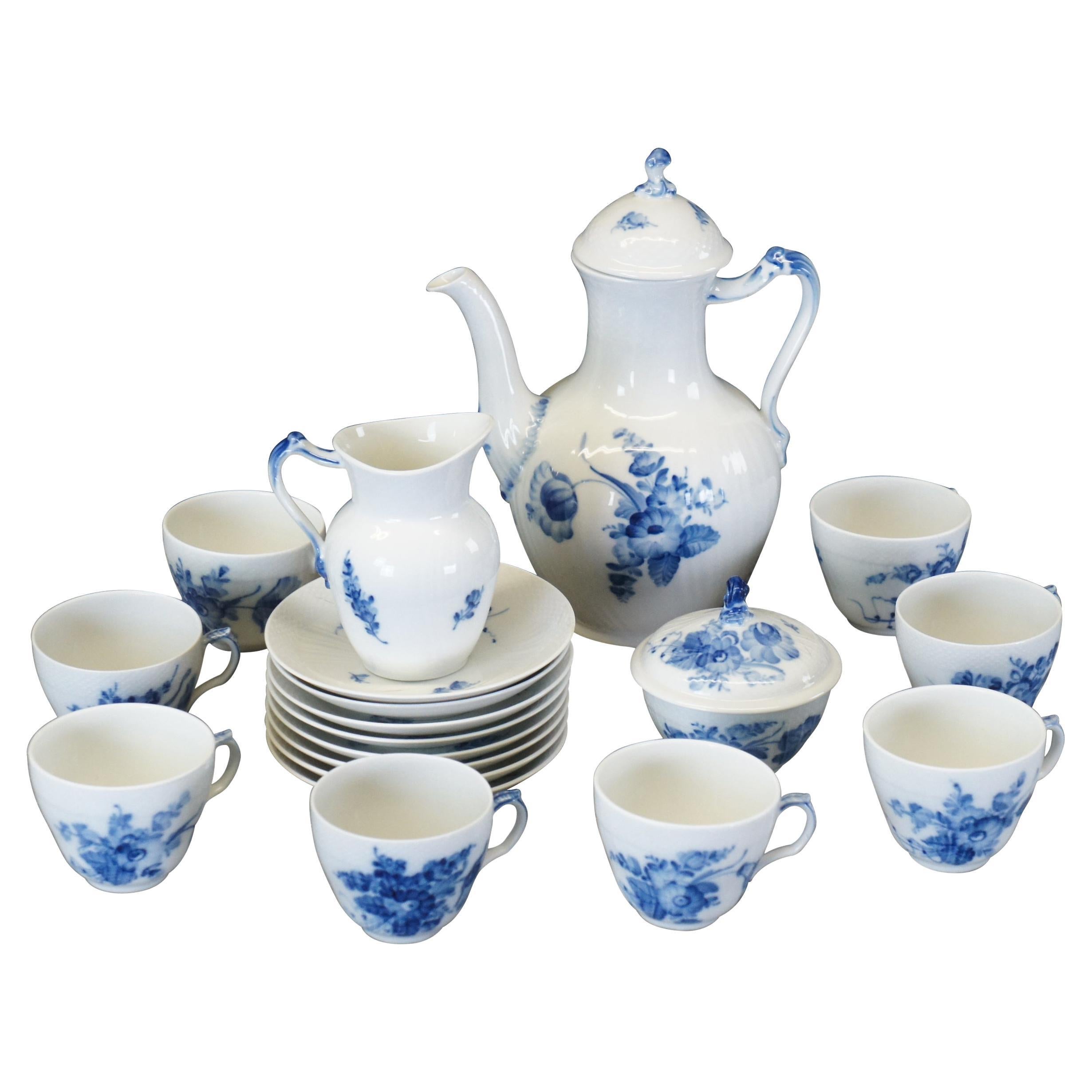 21 Piece Royal Copenhagen Porcelain Blue Flowers Coffee Tea Set Service for 8 For Sale