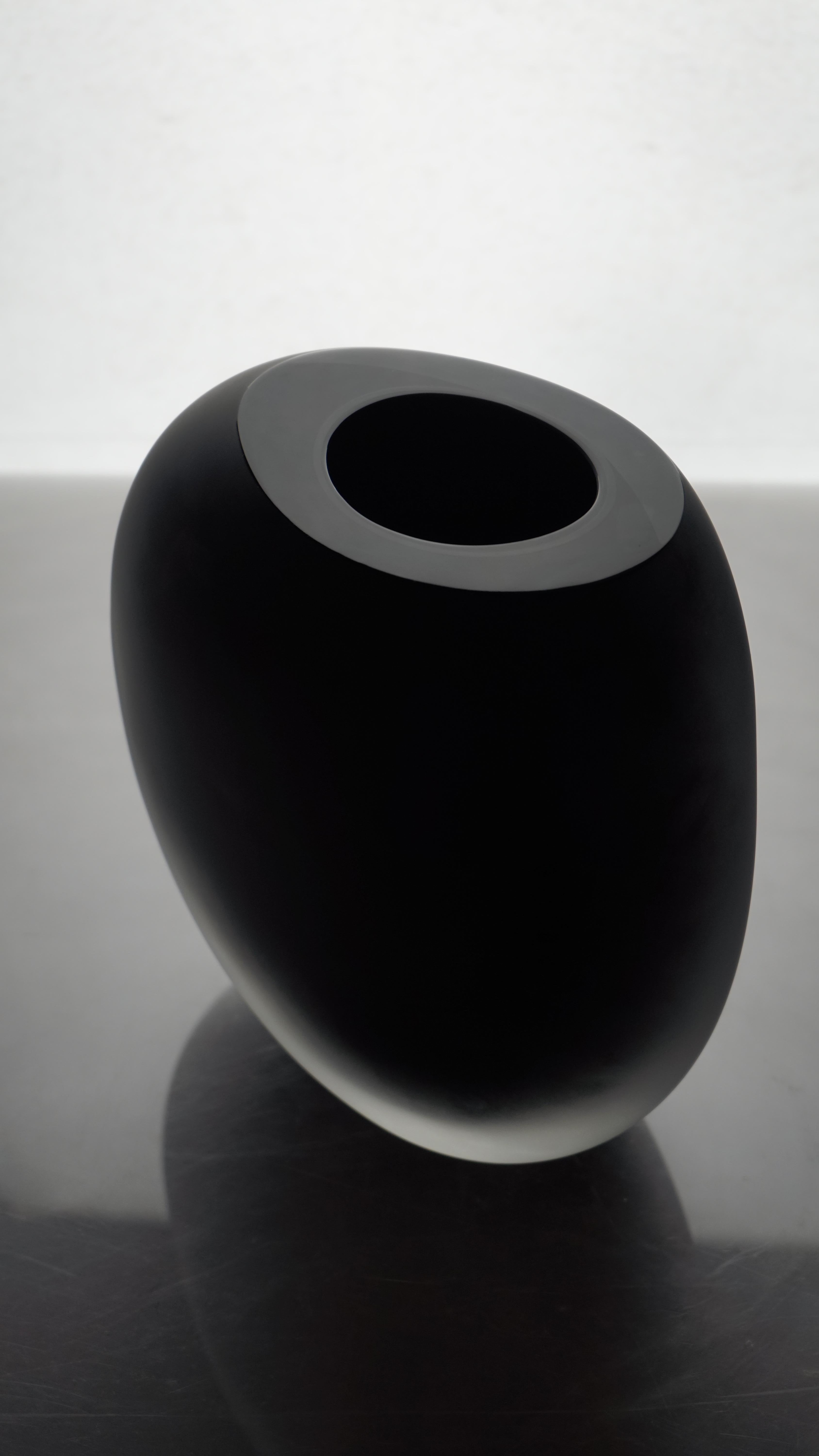 Vaso in vetro di Murano, Notturni op. 2, colore nero, Italia, Kanz, disponibile in vendita 10