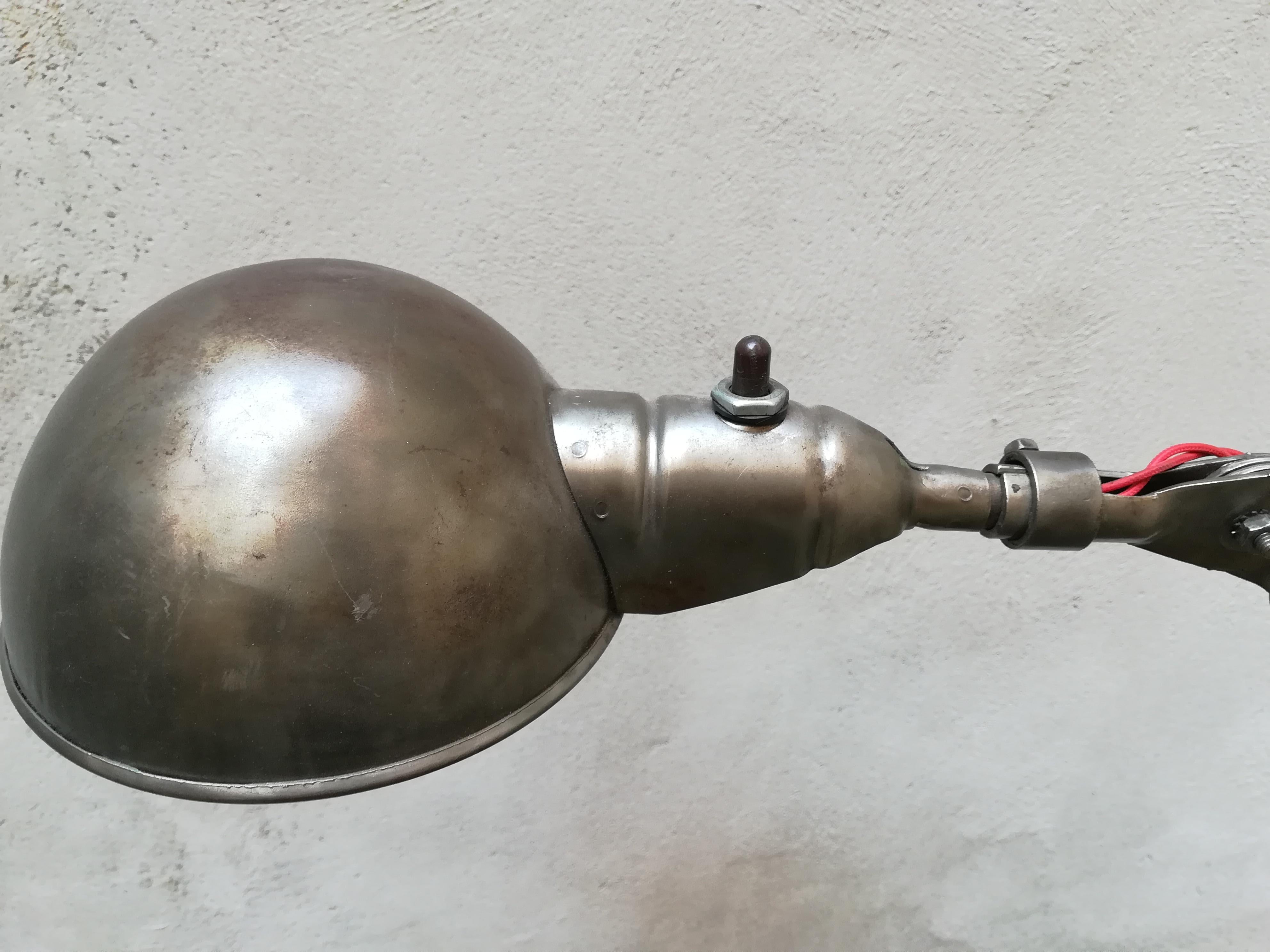 Metal 21st Century Upcycling France Table Lamp Made by Old Car's Mechanism For Sale