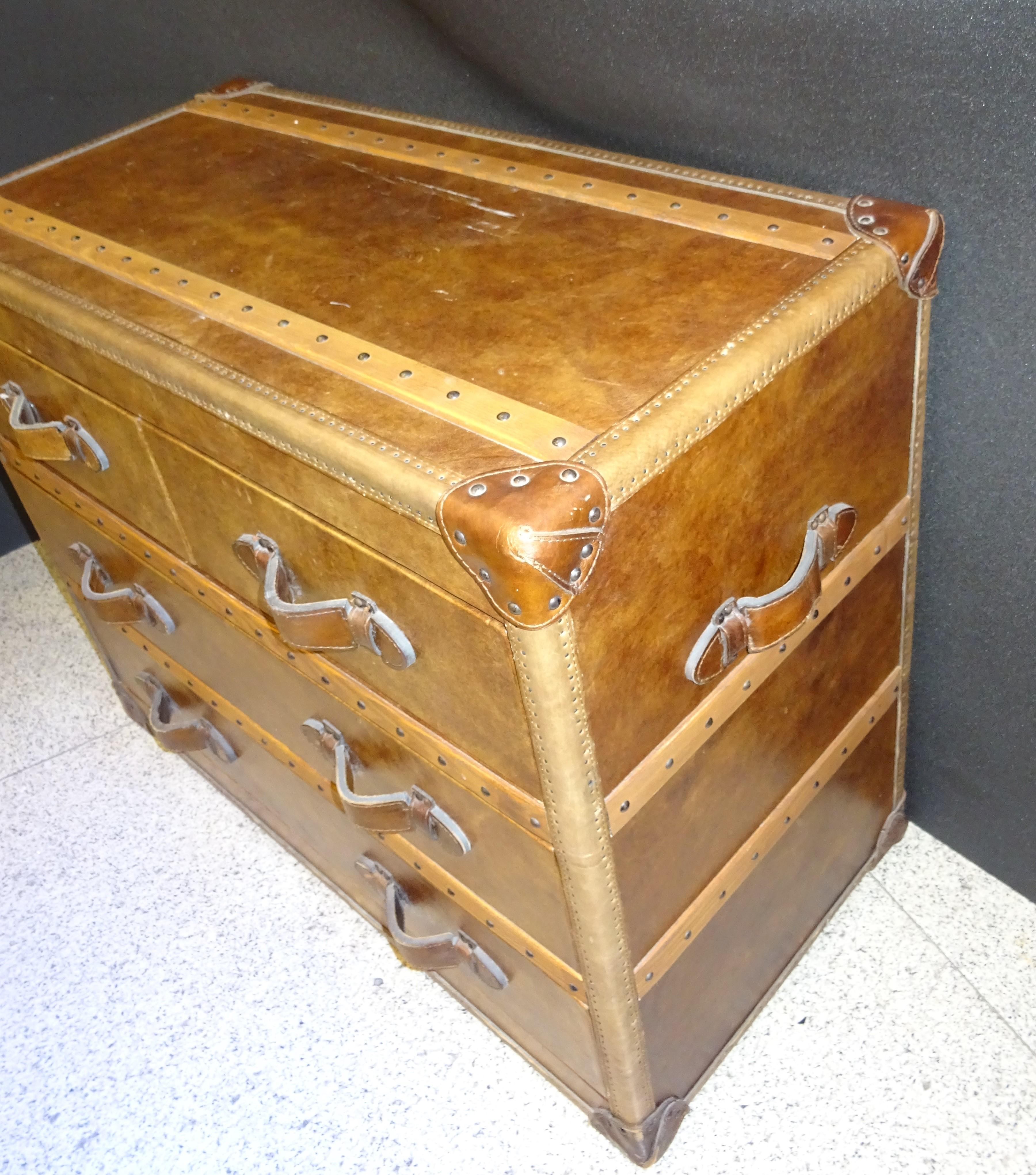 21st Century Flamant French Brown Leather and Wood Trunk Chest of Drawers In Excellent Condition In Valladolid, ES