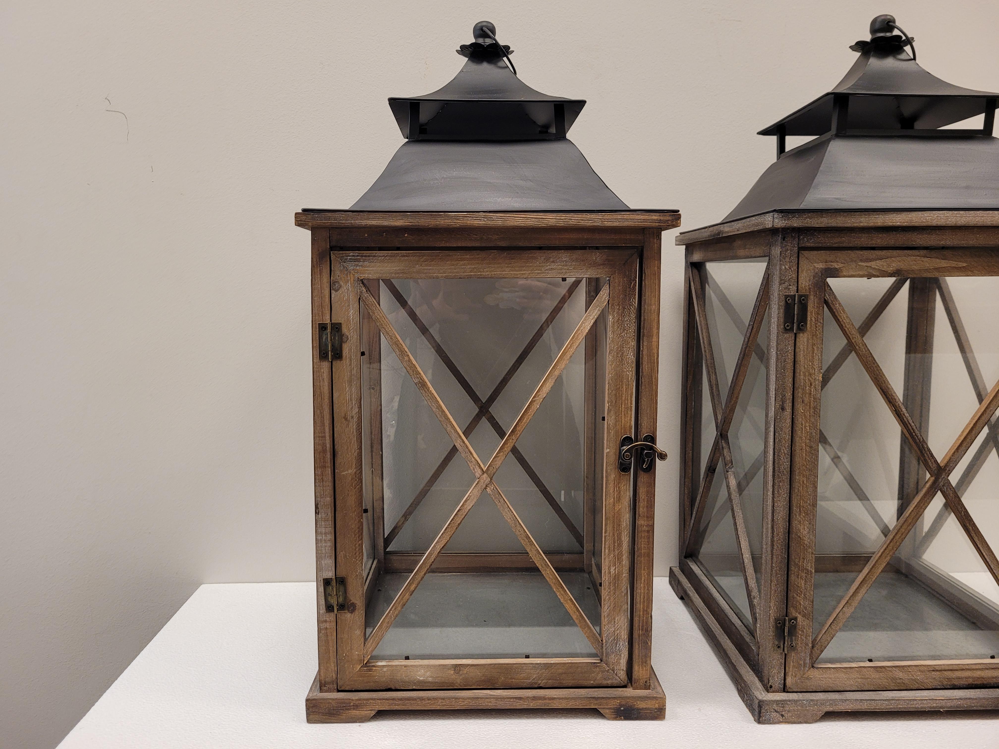 Moderne 21ème siècle français  couple de chandeliers , photophores , bois , fer forgé en vente
