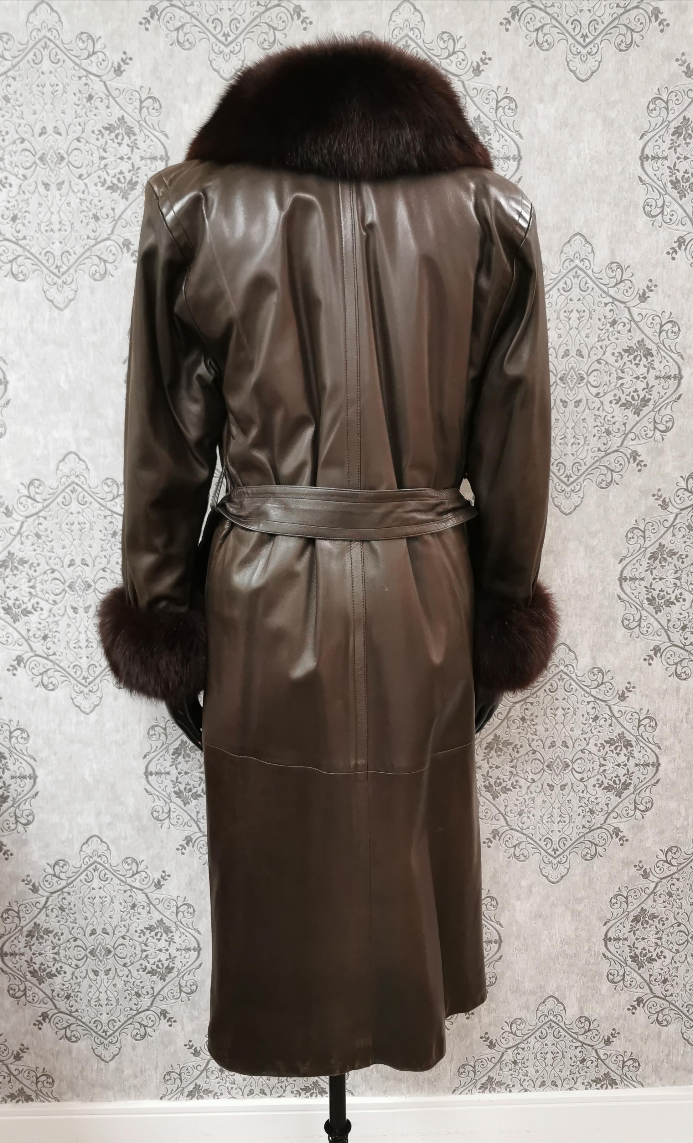 Women's Yves Saint Laurent Fourrures Leather Coat with Fox Fur lined sheared (Size 8-S For Sale