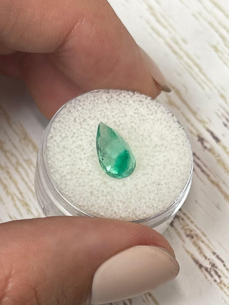 2.10 Carat Bi-Color Green Colombian Emerald - Pear-Cut May Birthstone Gem For Sale 2