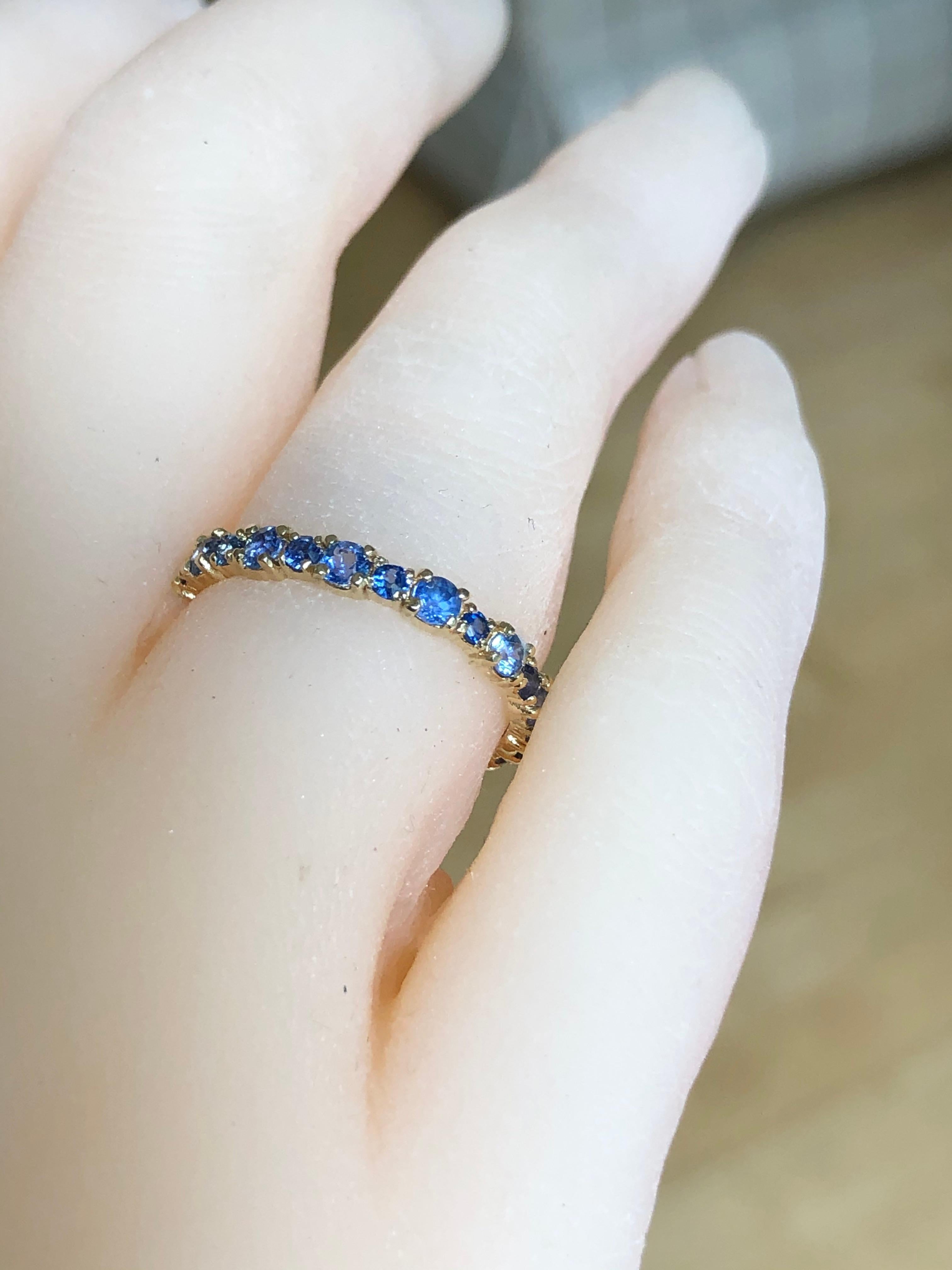 gold sapphire wedding band