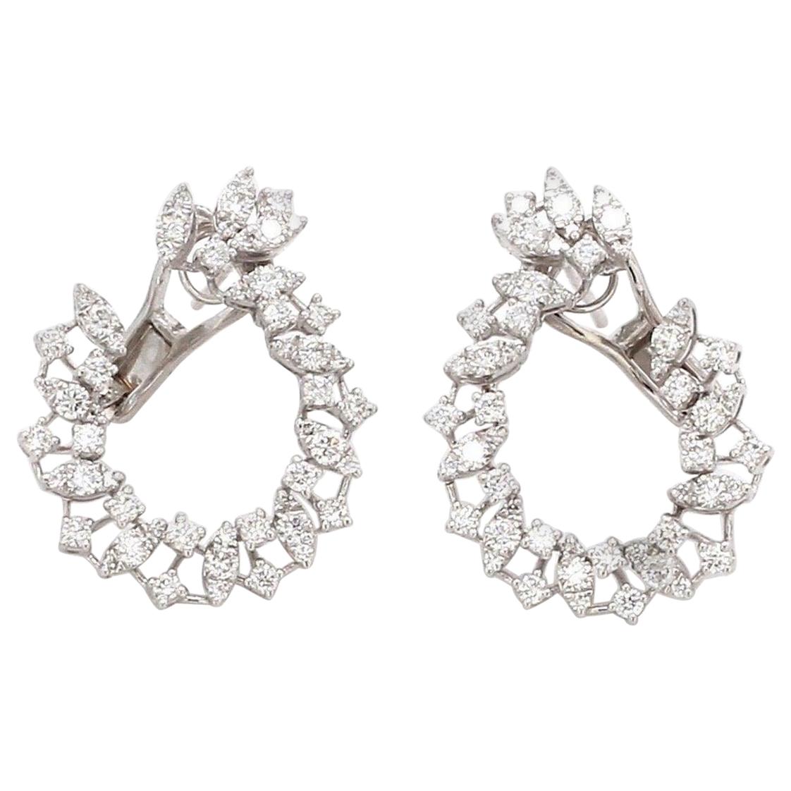 Boucles d'oreilles en or blanc 18 carats avec diamants de 2,10 carats