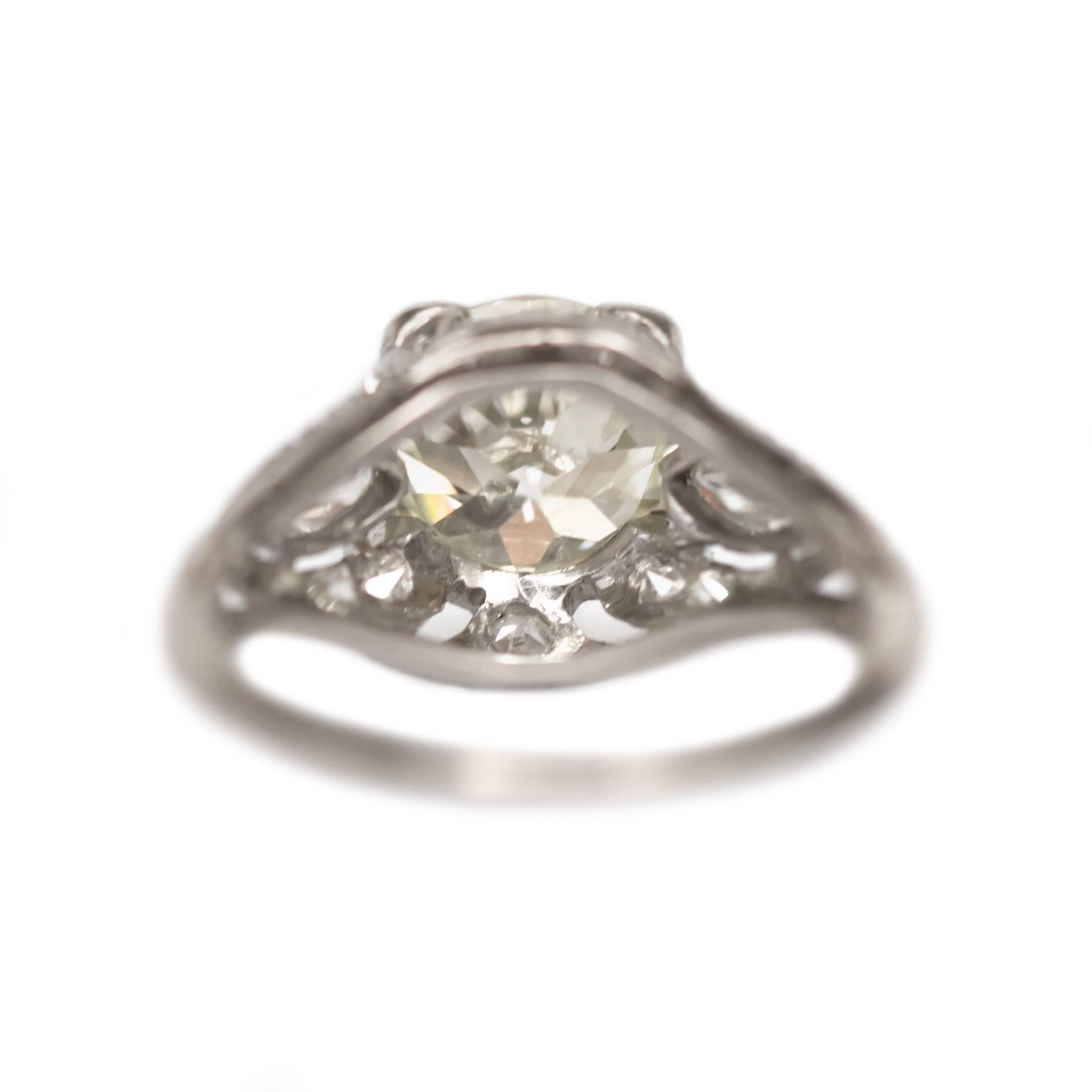 2.10 Carat Diamond Platinum Engagement Ring, 1900s Edwardian In Excellent Condition For Sale In Atlanta, GA