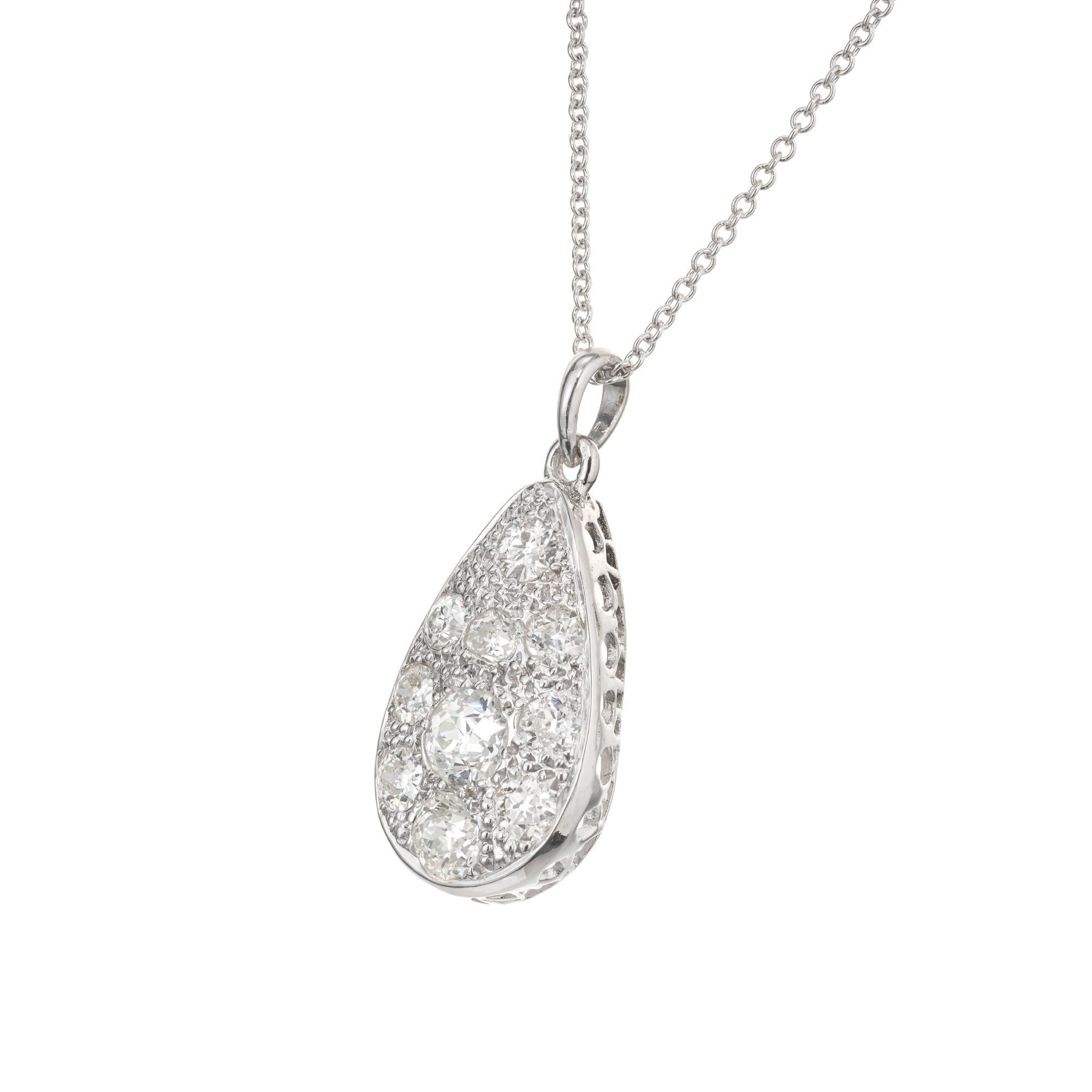 2.10 Carat Diamond White Gold Tear Drop Pendant Necklace  In Good Condition For Sale In Stamford, CT