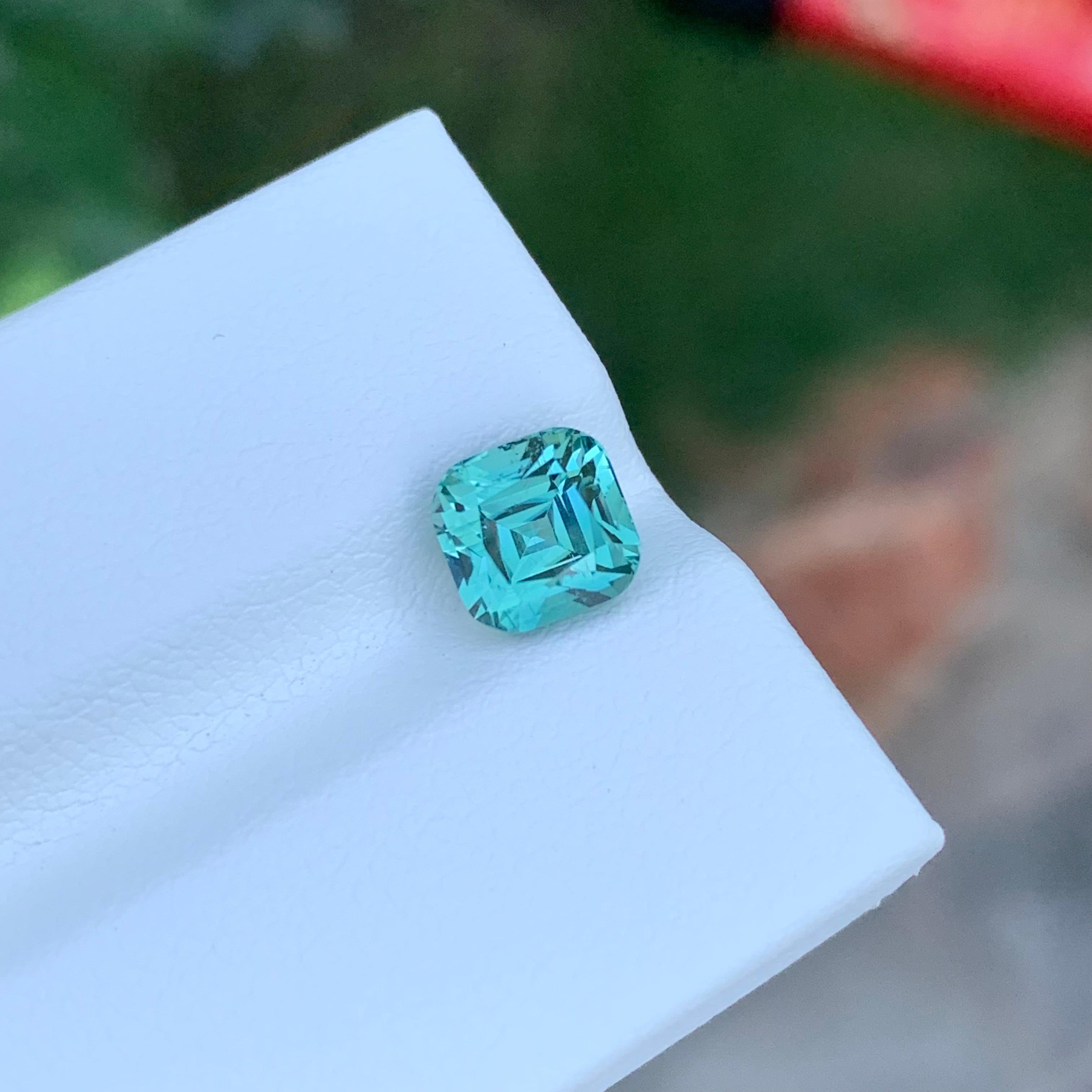 Tourmaline écume de mer naturelle véritable taille coussin de 2,10 carats en vente 3