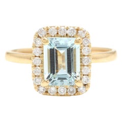 2.10 Carat Impressive Natural Aquamarine and Diamond 14 Karat Yellow Gold Ring