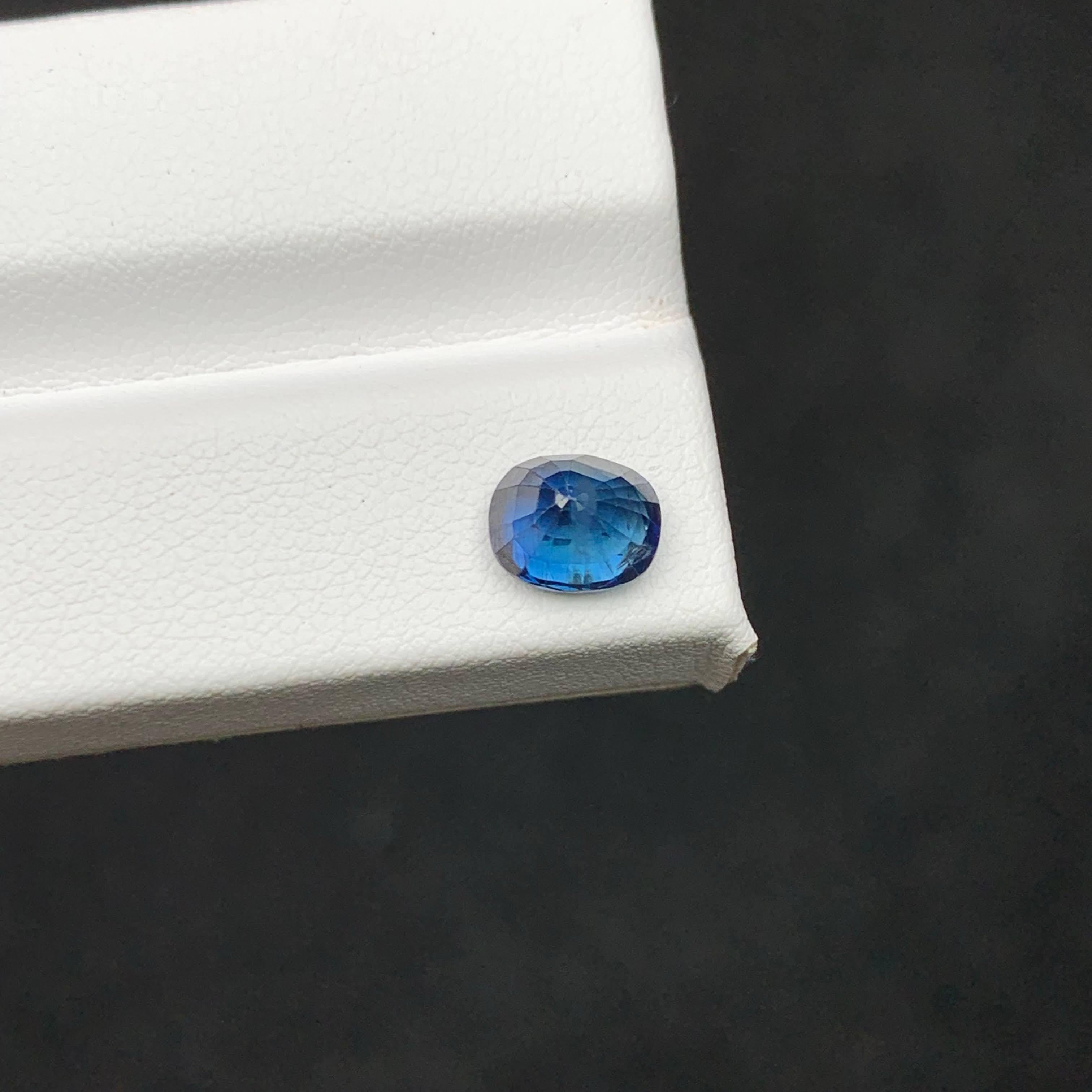 2.10 Karat natürlicher loser tiefblauer Saphir Stein Ovalschliff Sri Lanka Edelstein im Angebot 8