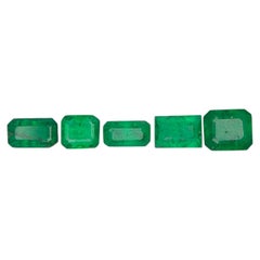 2.10 Carat Natural Loose Emerald Lot Gemstone For Jewellery Making