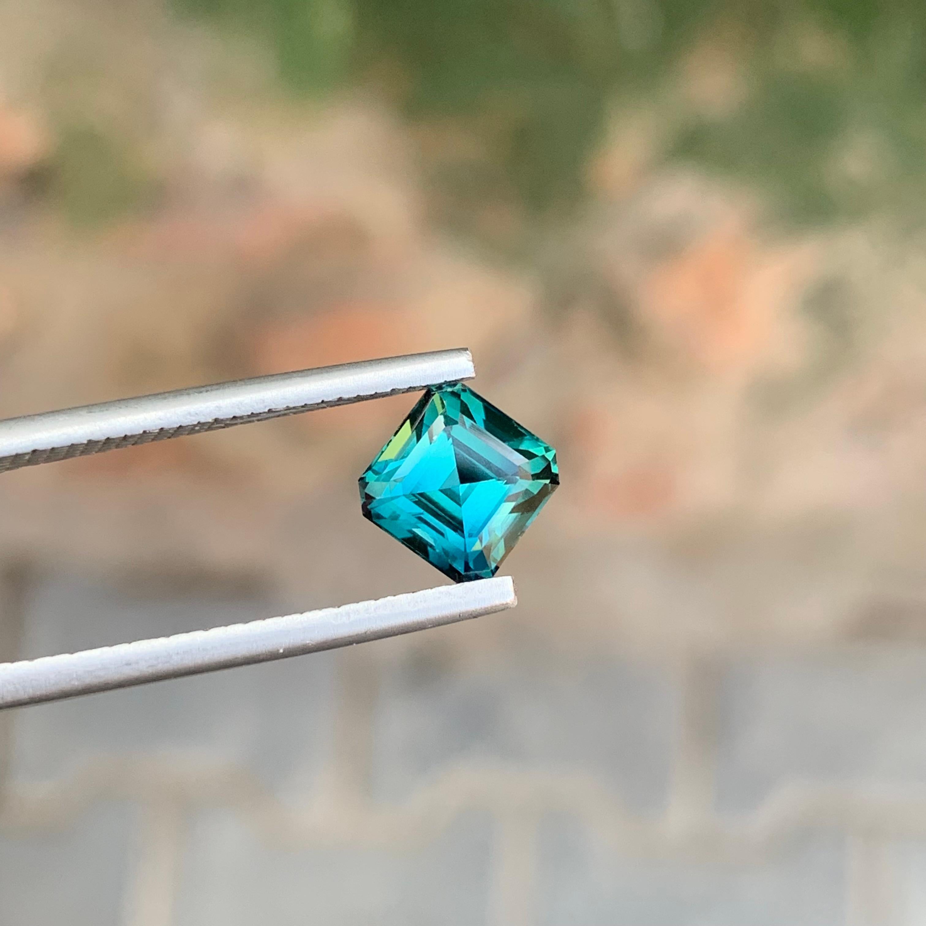 2.10 Carat Natural Loose Green Blue Tourmaline Square Shape Gemstone For Sale 2