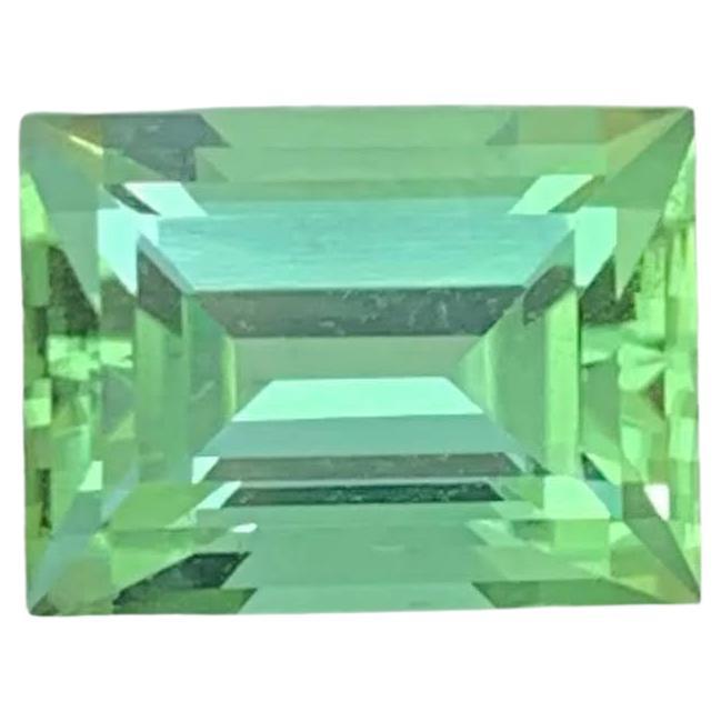 2.10 Carat Natural Loose Mint Green Tourmaline Baguette Cut Afghan Gemstone (pierre précieuse afghane)