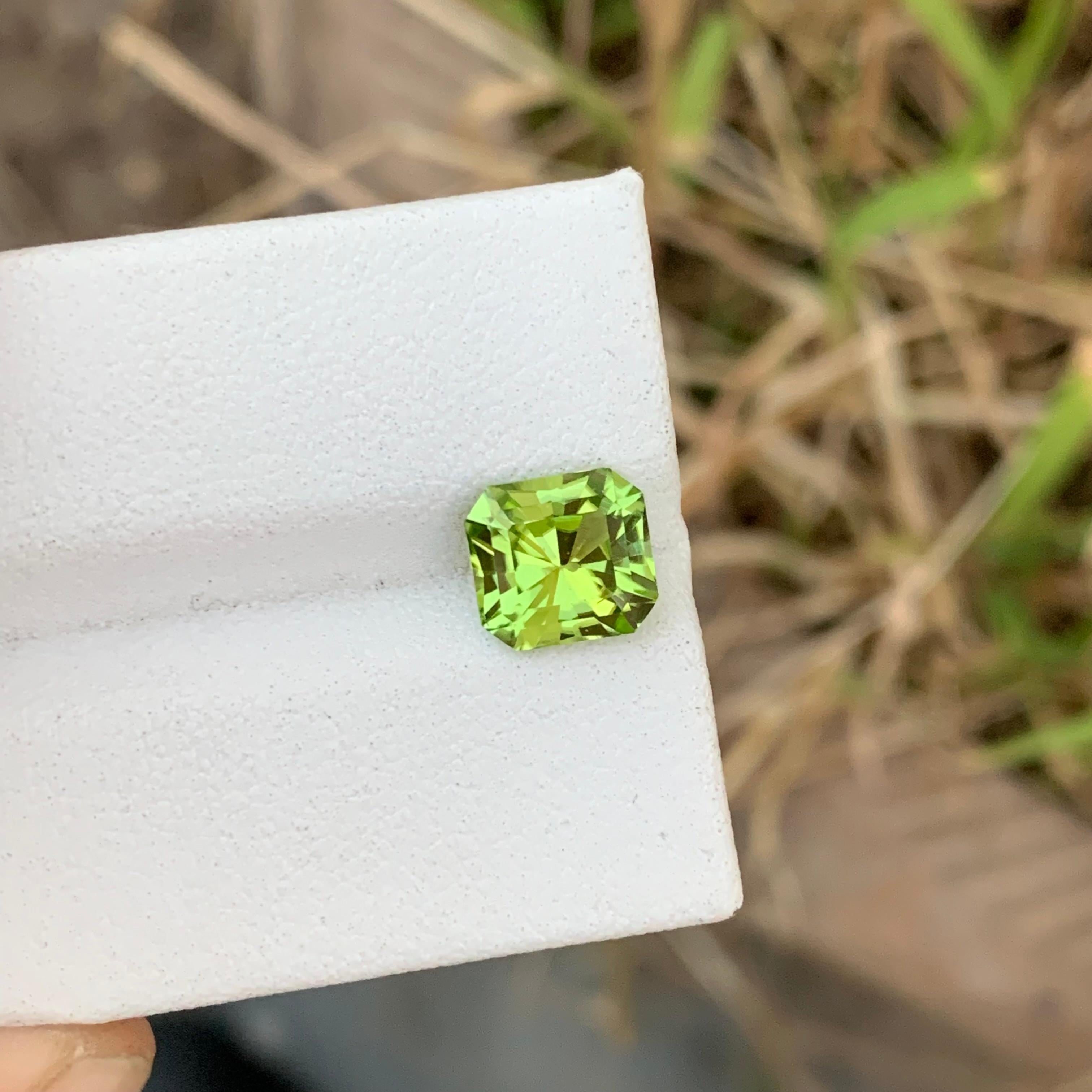 Arts and Crafts 2.10 Carat Natural Loose Peridot Emerald Shape Gem From Earth Mine  For Sale