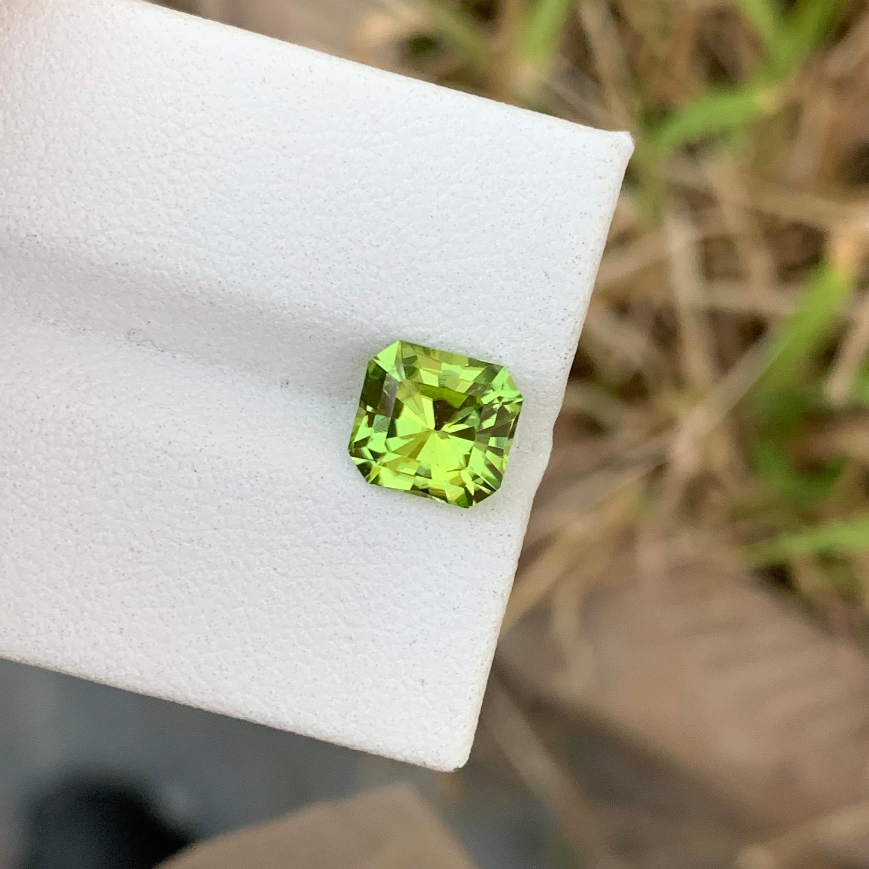 2.10 Carat Natural Loose Peridot Emerald Shape Gem From Earth Mine  For Sale 1