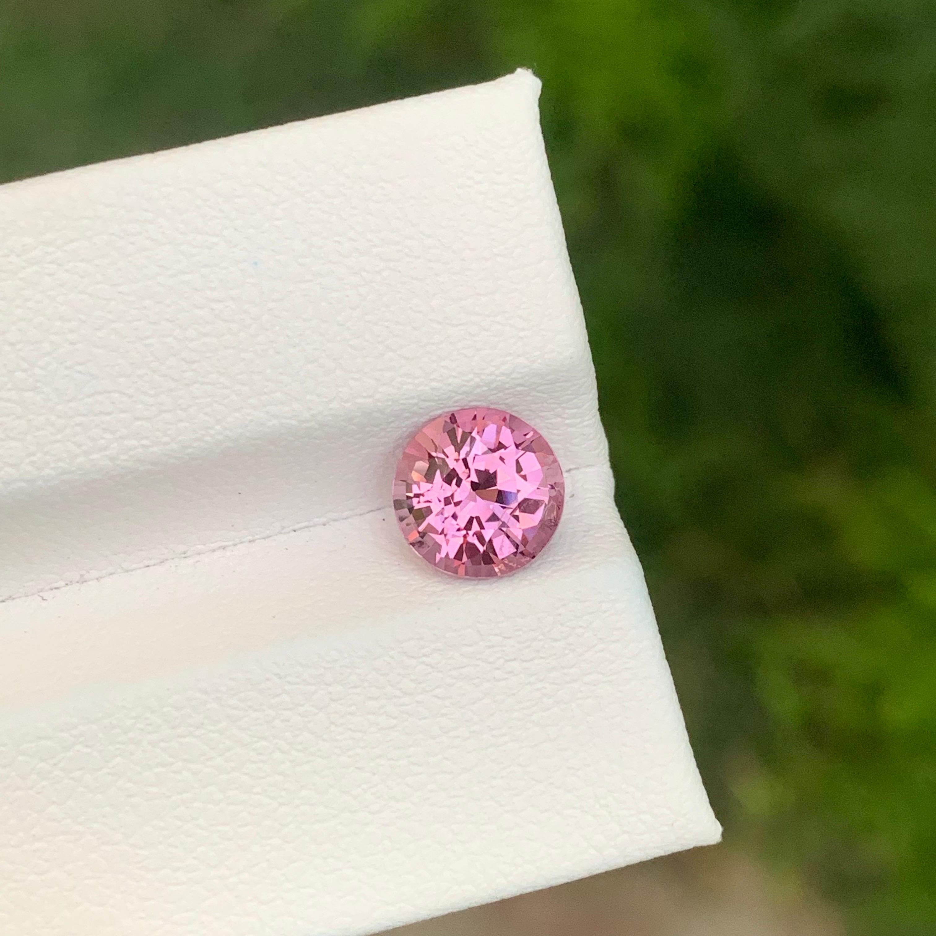 2.10 Carat Natural Loose Pink Spinel Round Shape Gemstone (pierre précieuse de forme ronde) en vente 4
