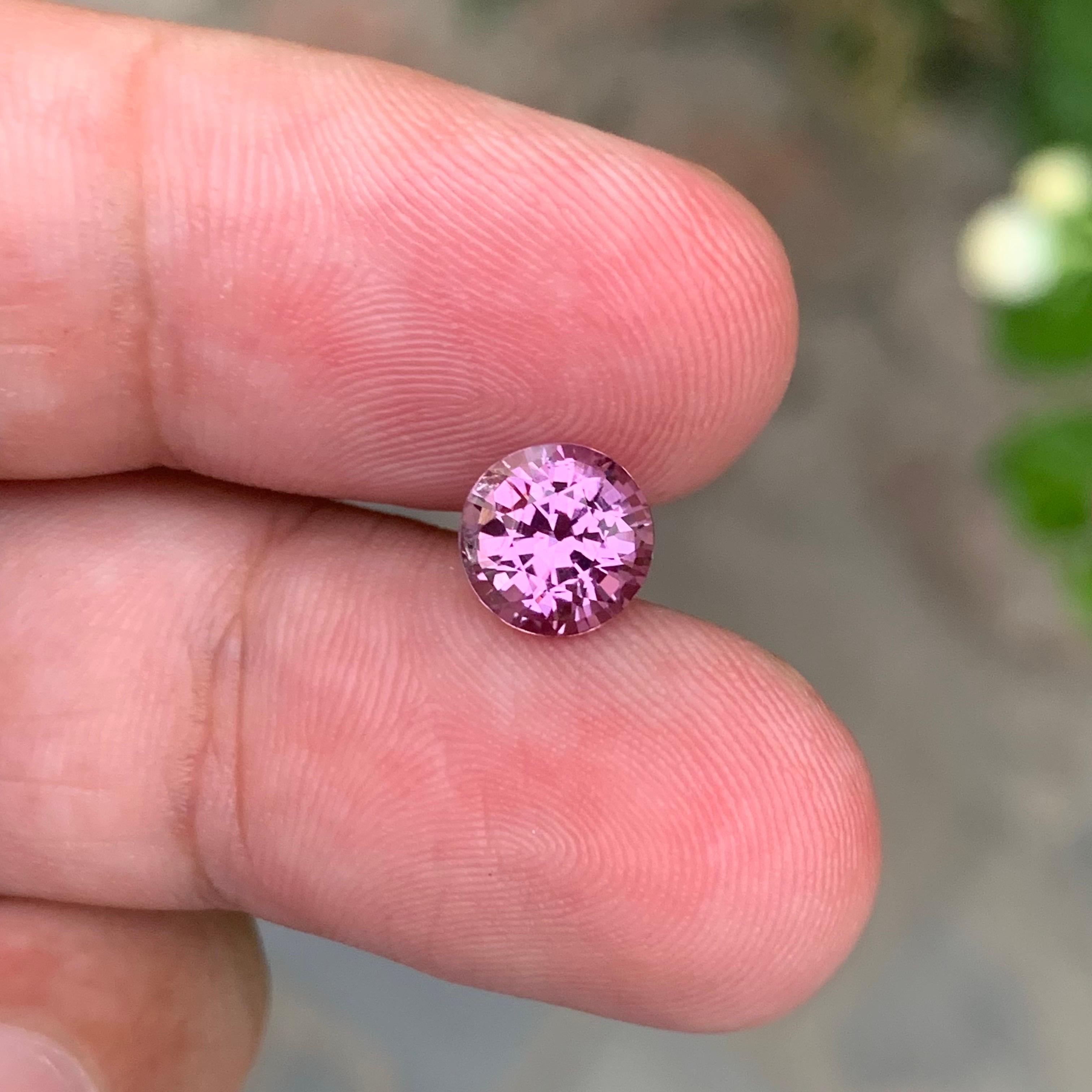 2.10 Carat Natural Loose Pink Spinel Round Shape Gemstone (pierre précieuse de forme ronde) en vente 5