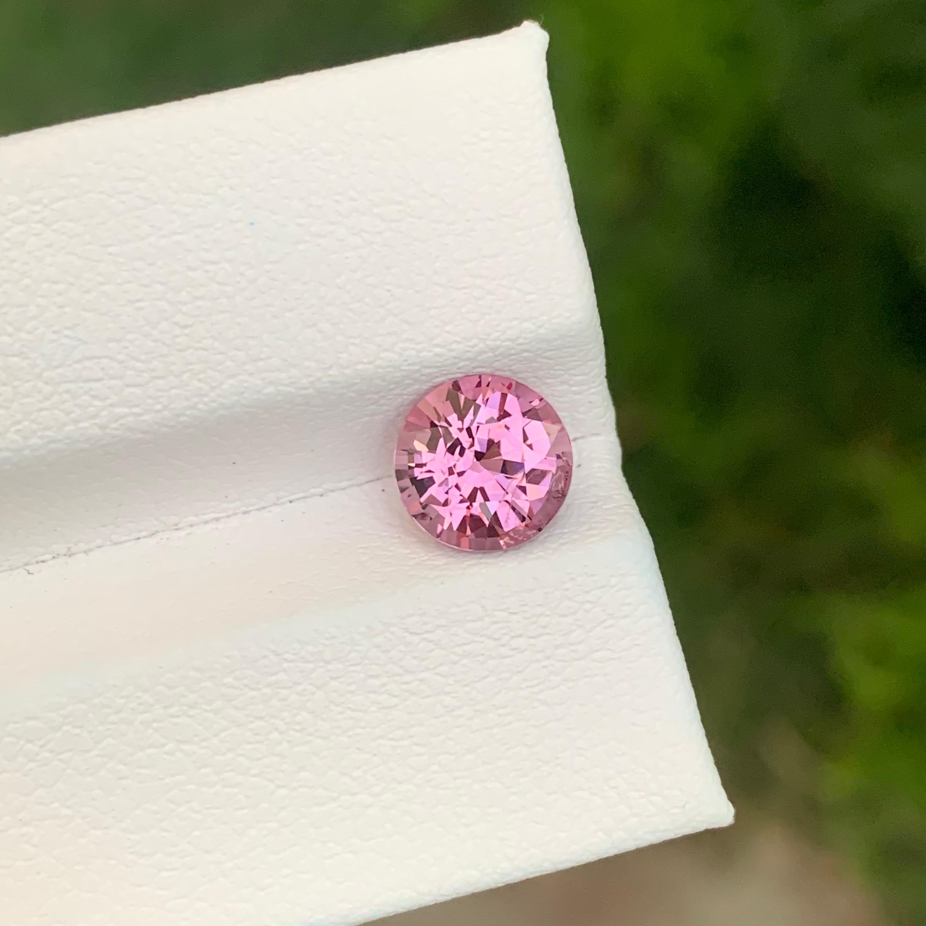 2.10 Carat Natural Loose Pink Spinel Round Shape Gemstone (pierre précieuse de forme ronde) en vente 1