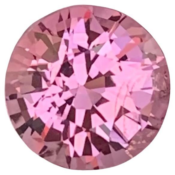 2,10 Carati di Spinello rosa naturale sfuso di forma rotonda