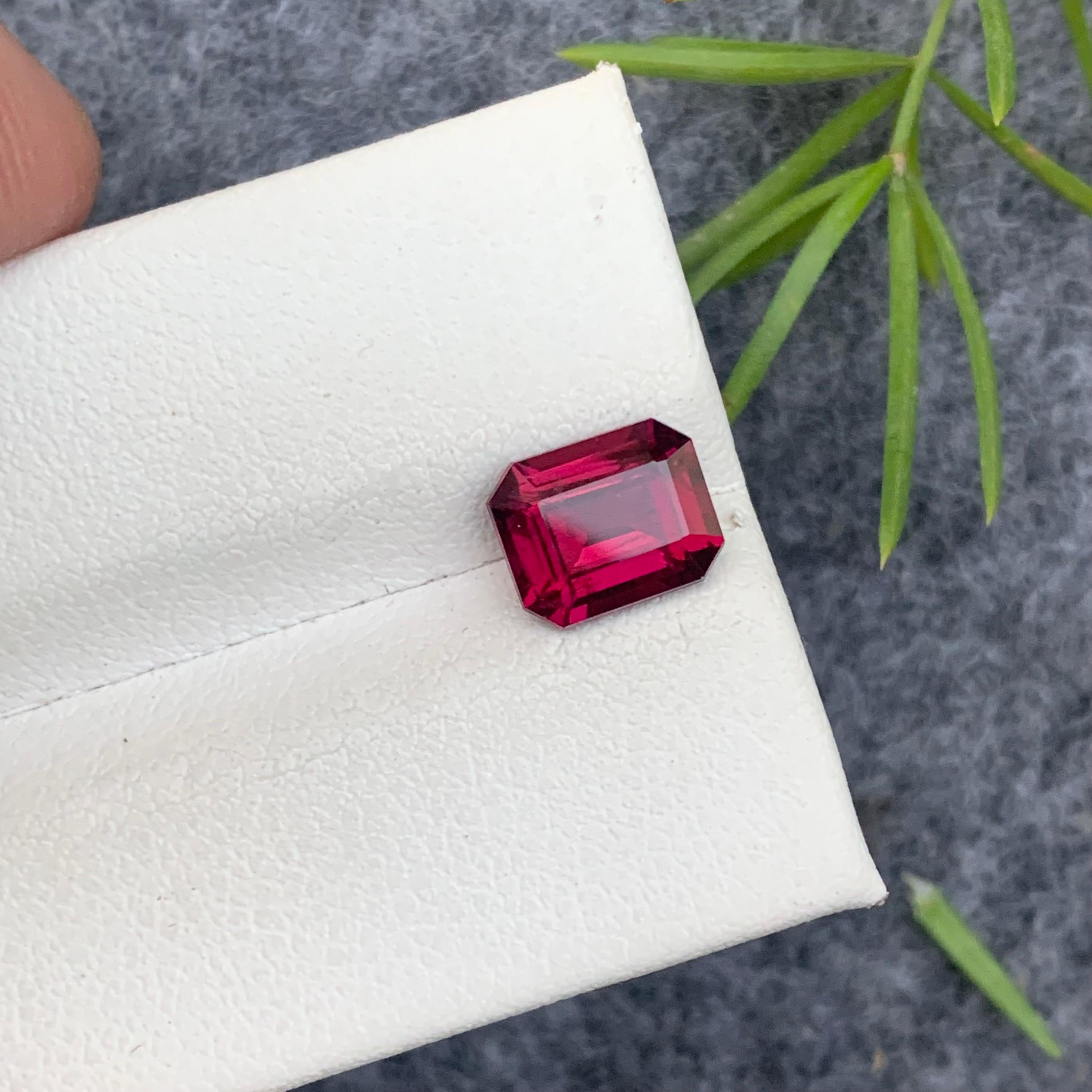 Women's or Men's 2.10 Carat Natural Loose Pinkish Red Rhodolite Garnet Emerald Cut Gemstone For Sale